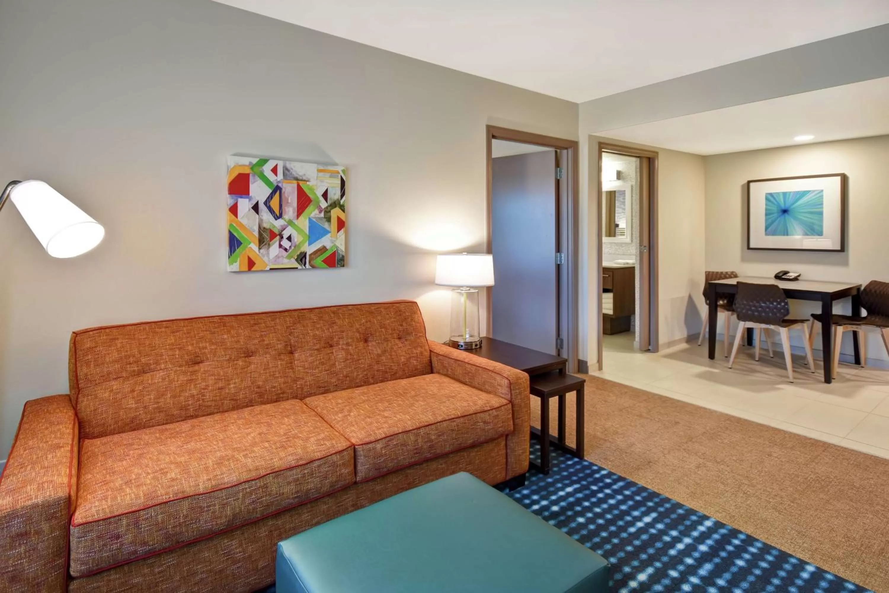 Living room in Home2 Suites By Hilton Lagrange