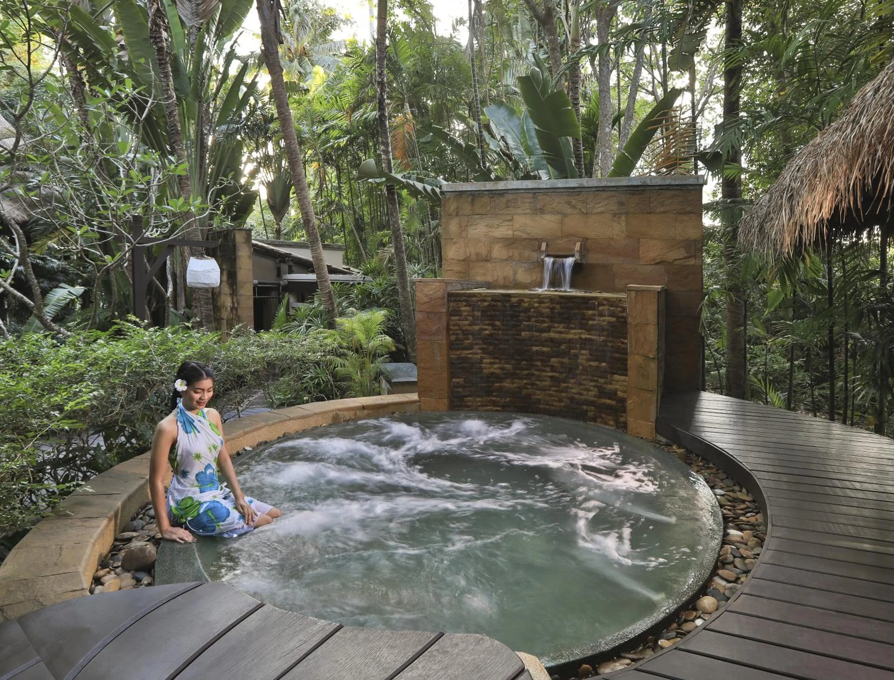 Open Air Bath in Pimalai Resort & Spa