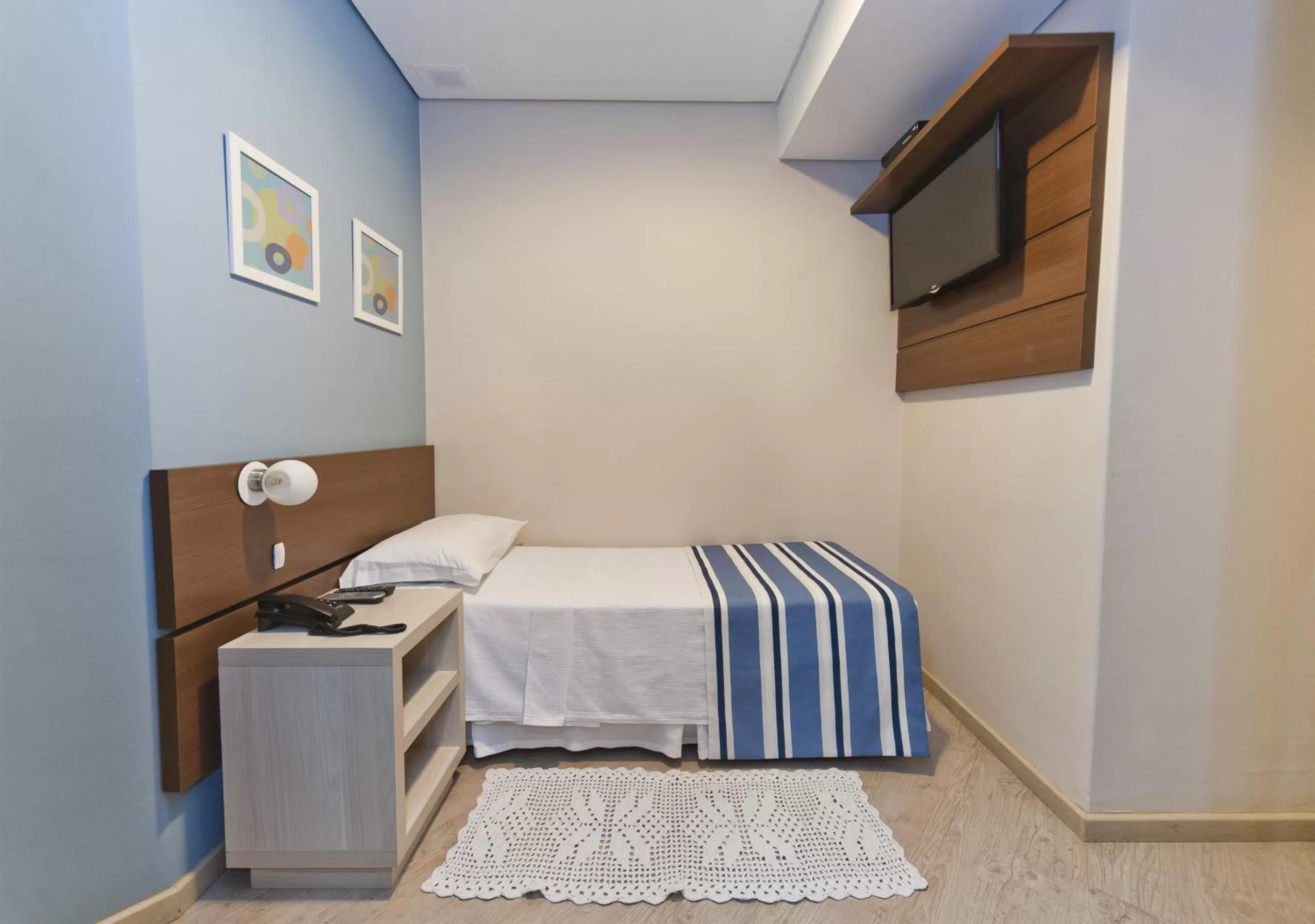 Bedroom, Bed in Hotel Sol By MRHotelaria