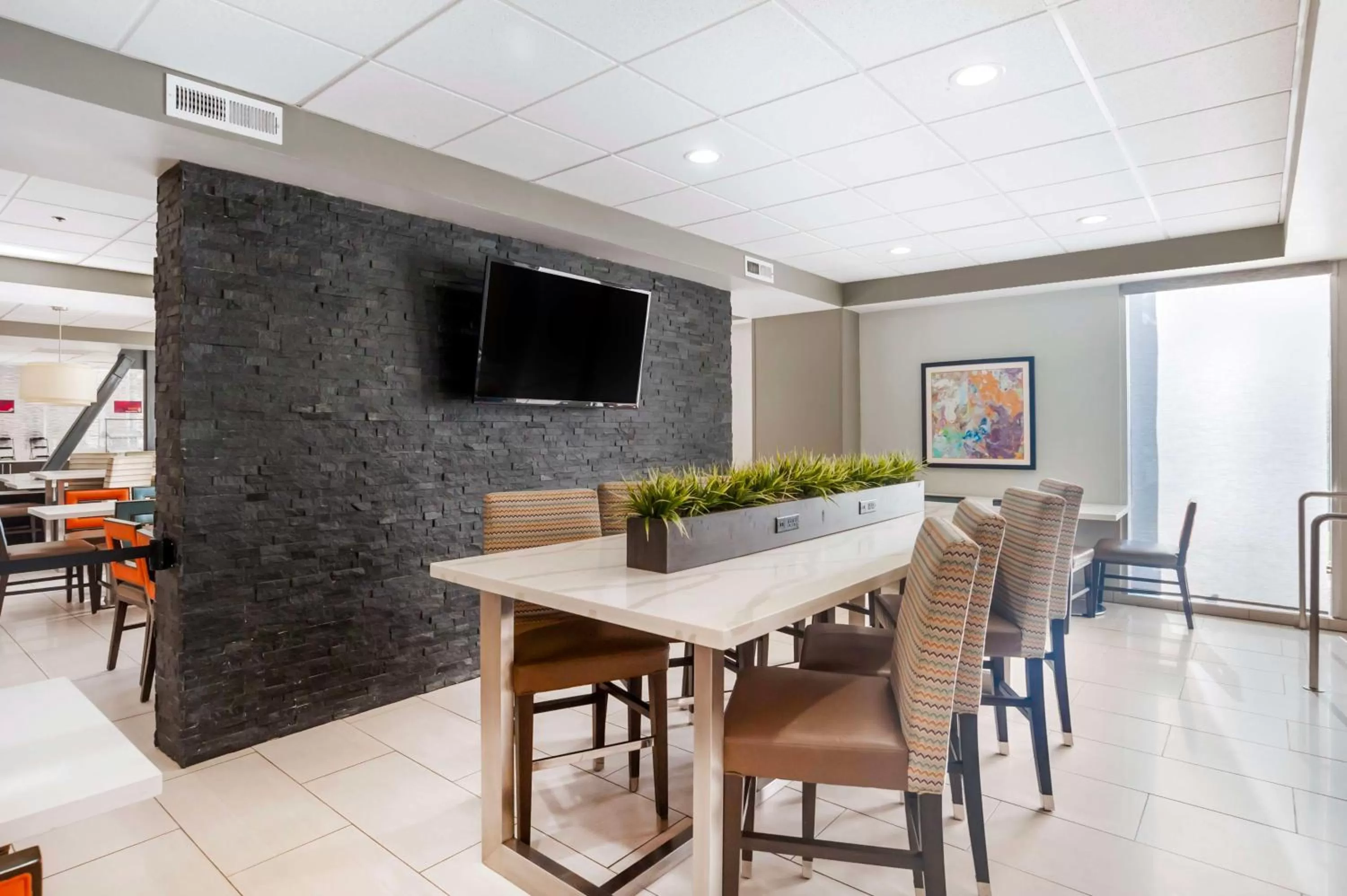 Lobby or reception in Best Western Plus Commerce Hotel