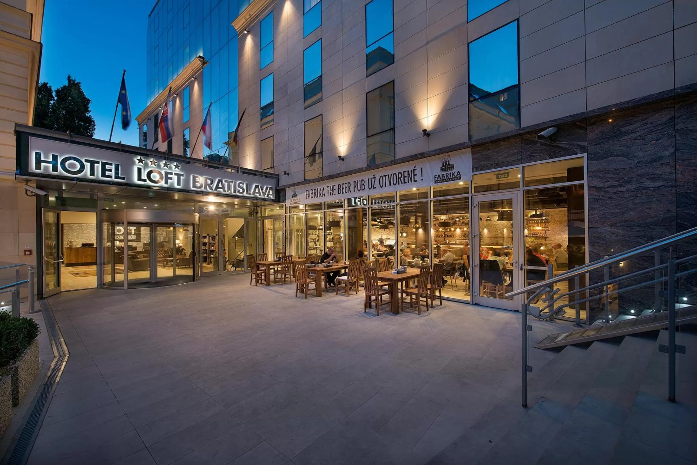 Restaurant/places to eat in LOFT Hotel Bratislava