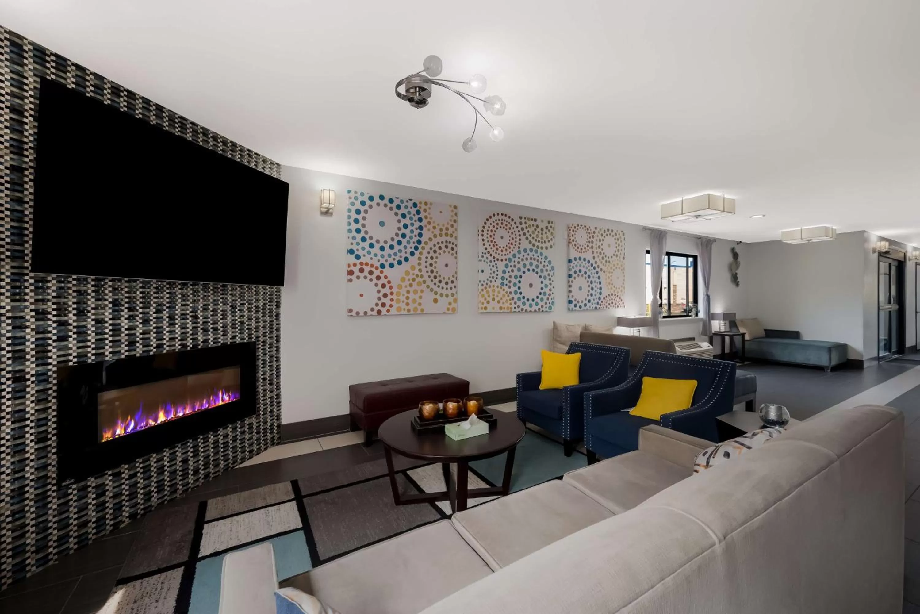 Lobby or reception in Best Western Executive Inn