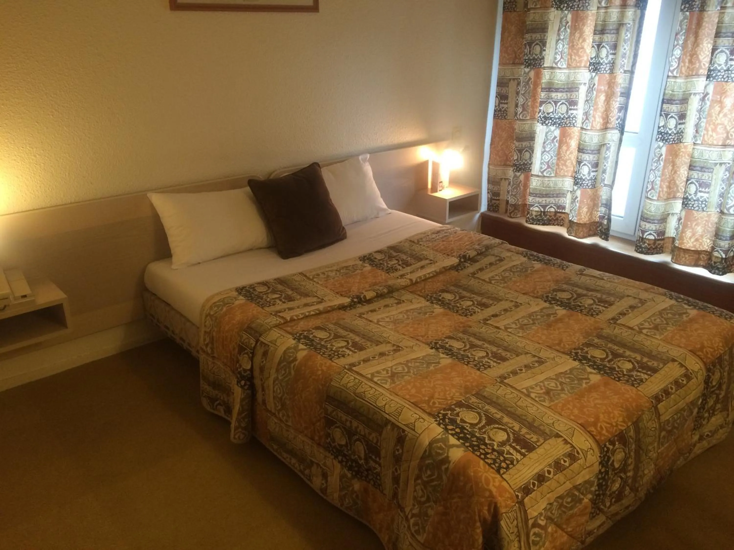 Bed in Anne De Beaujeu