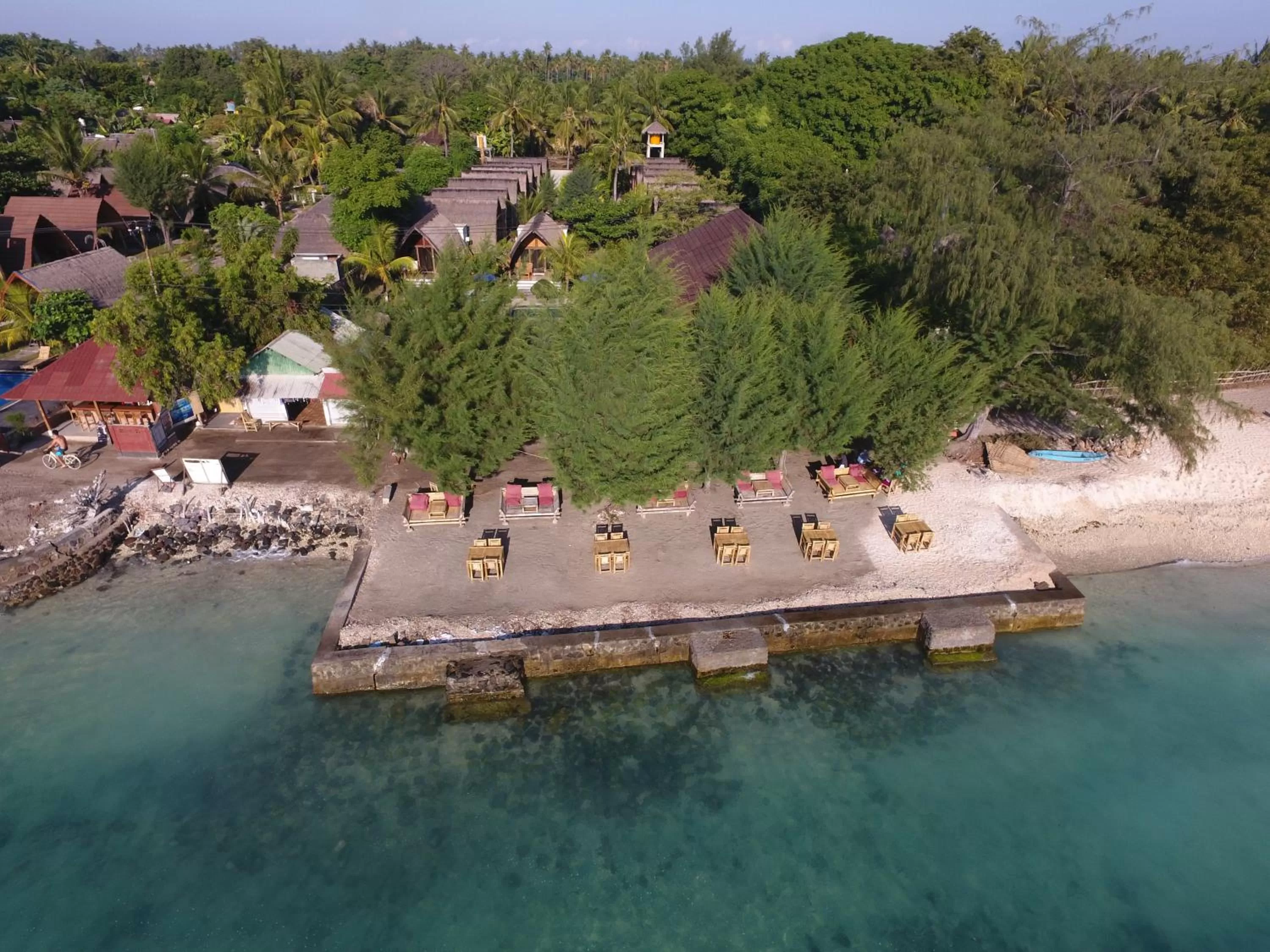 Beach, Bird's-eye View in Sandy Beach Bungalows