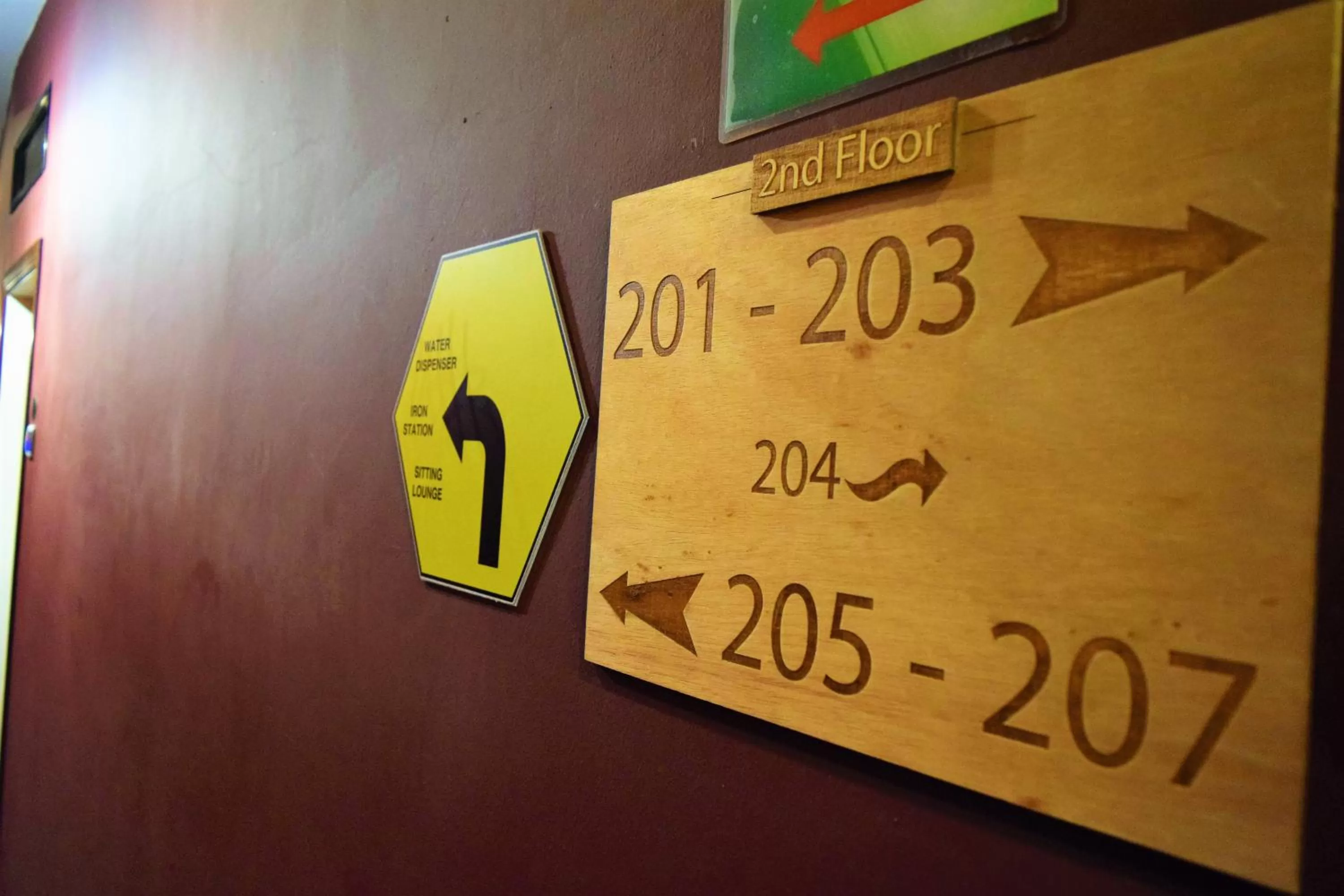 Logo/Certificate/Sign in DJ Citi Inn Premier