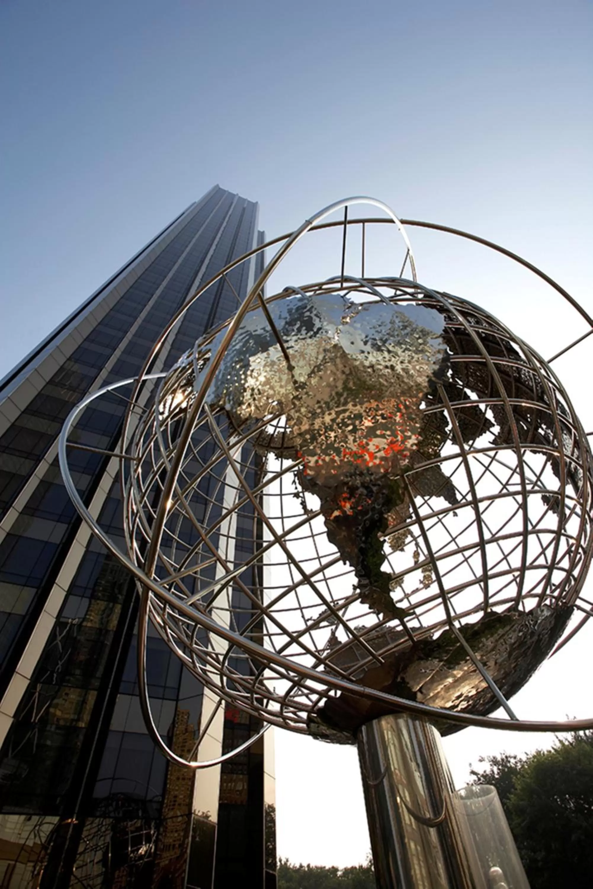 Facade/entrance in Trump International New York