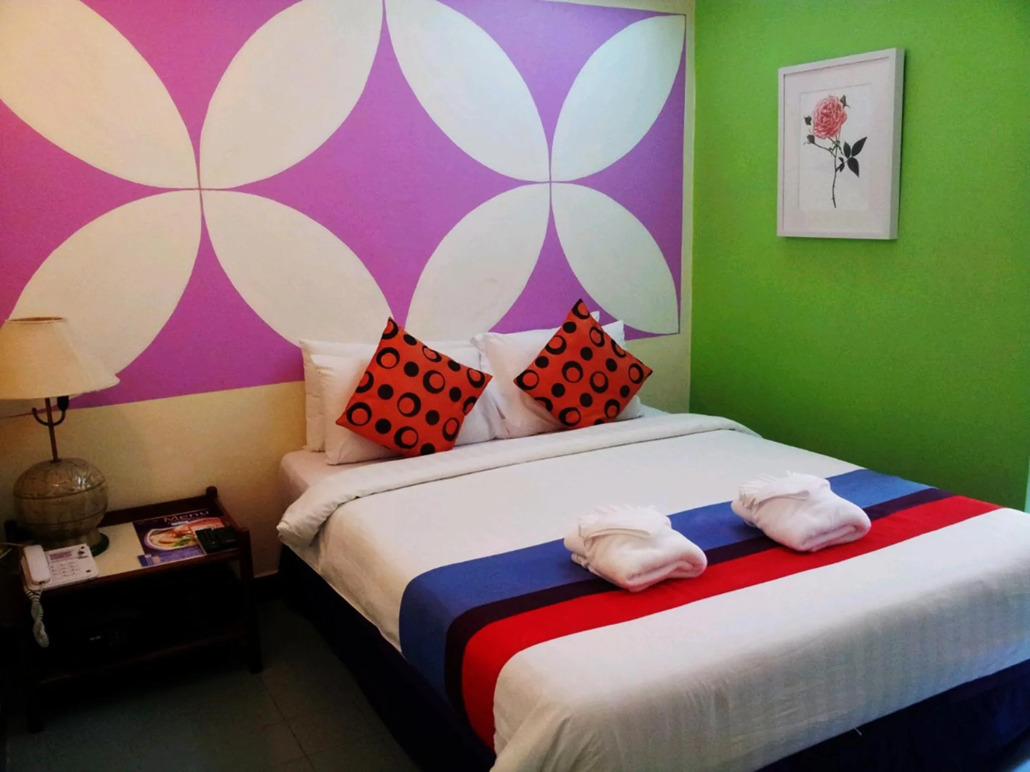 Bedroom, Bed in Sawasdee Sukhumvit Inn