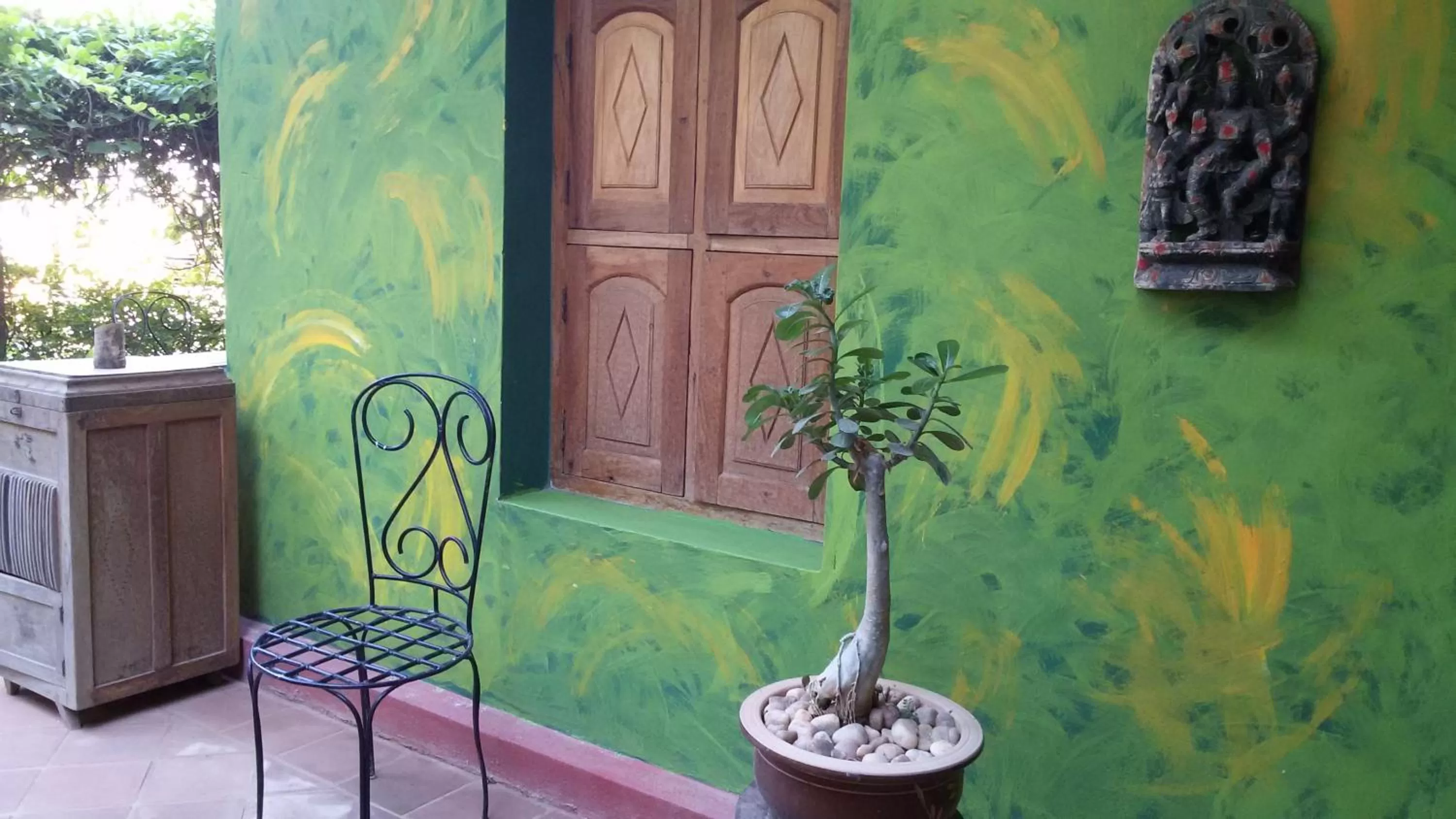 Patio in Green's Guest House