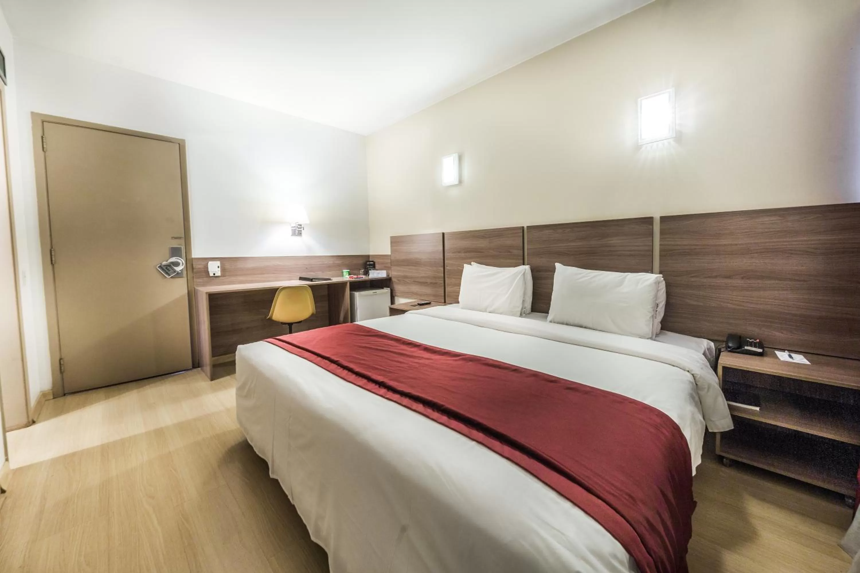 Bed in América Bittar Hotel