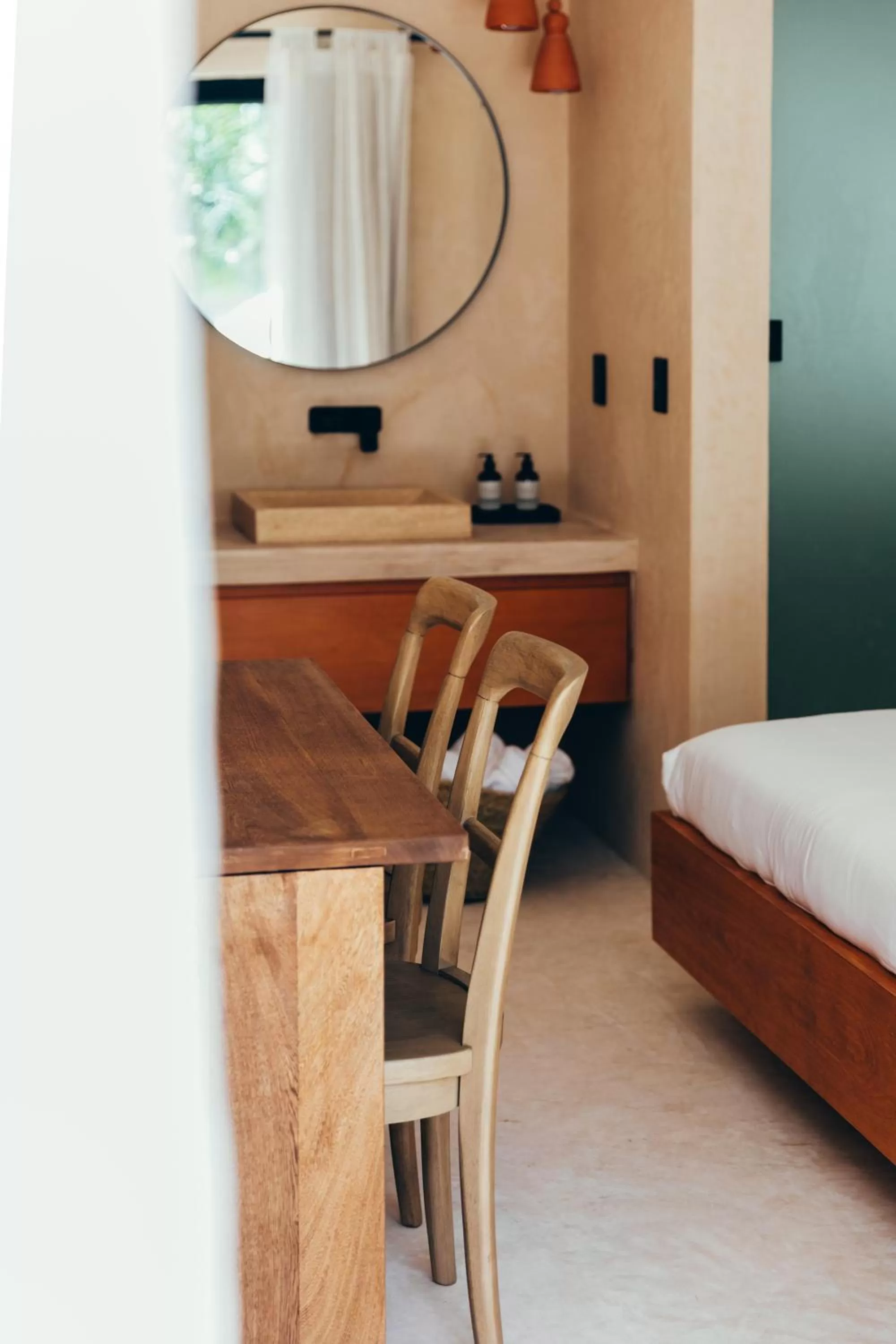 Bed, Dining Area in Cucu Hotel El Cuyo