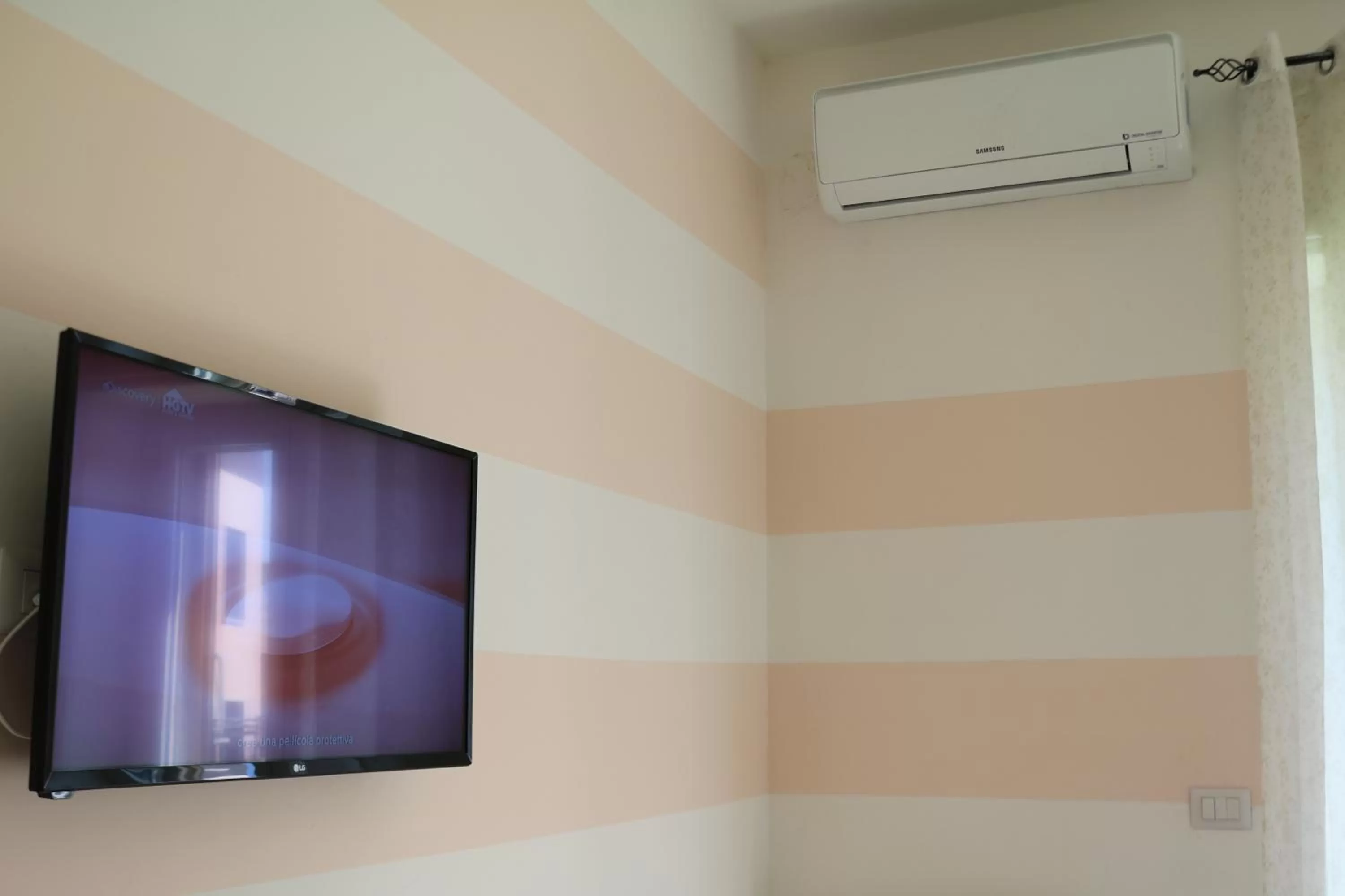 TV and multimedia in B&B IRNUM