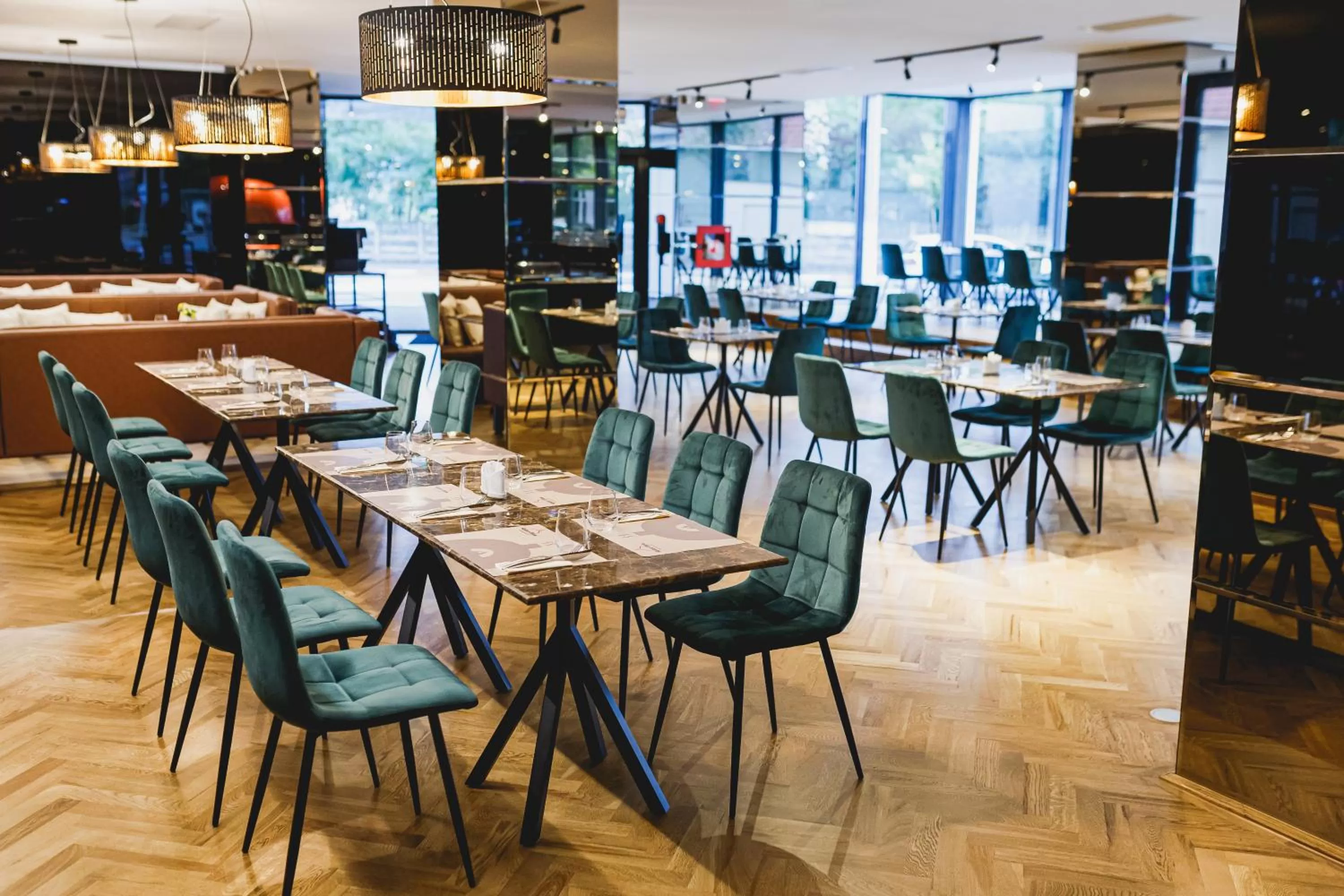 Restaurant/places to eat in Hermanns Hotel & Spa Sibiu