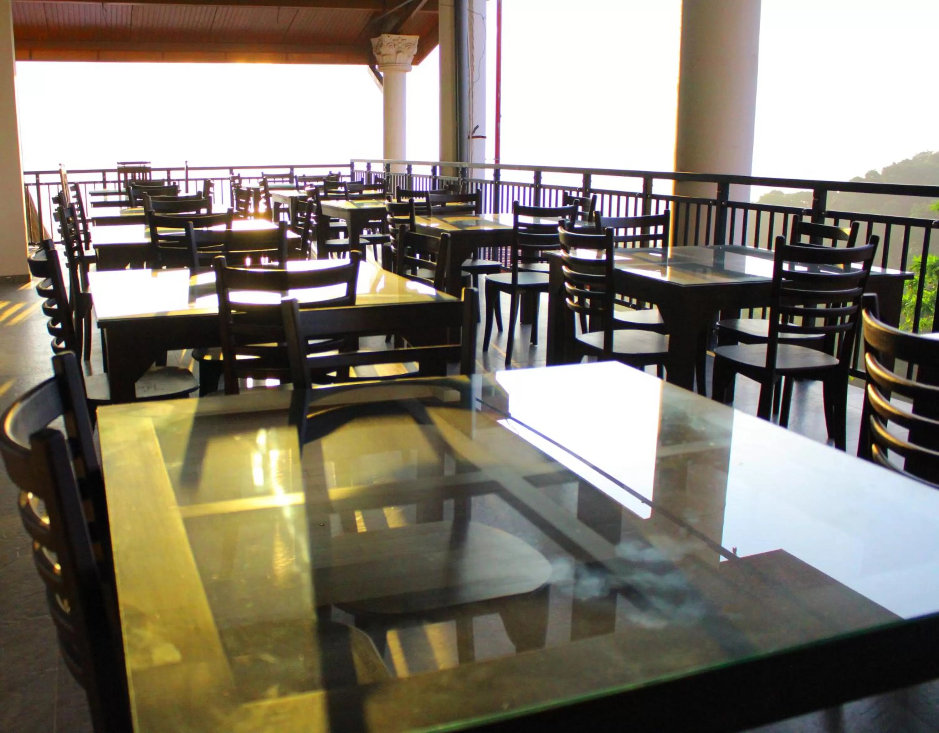 Restaurant/places to eat in Sky Gate kandy