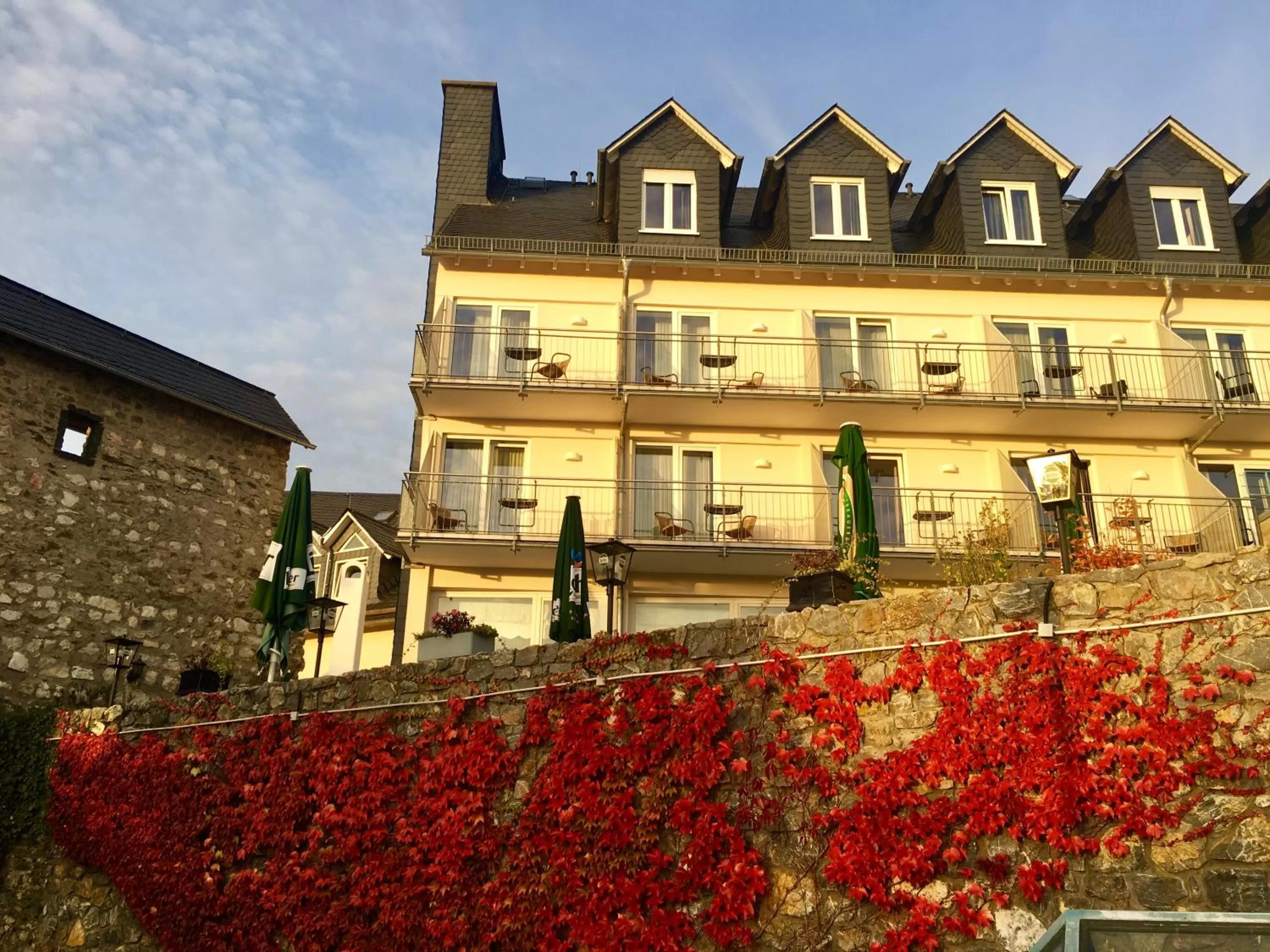 Property building in Hotel Wetzlarer Hof