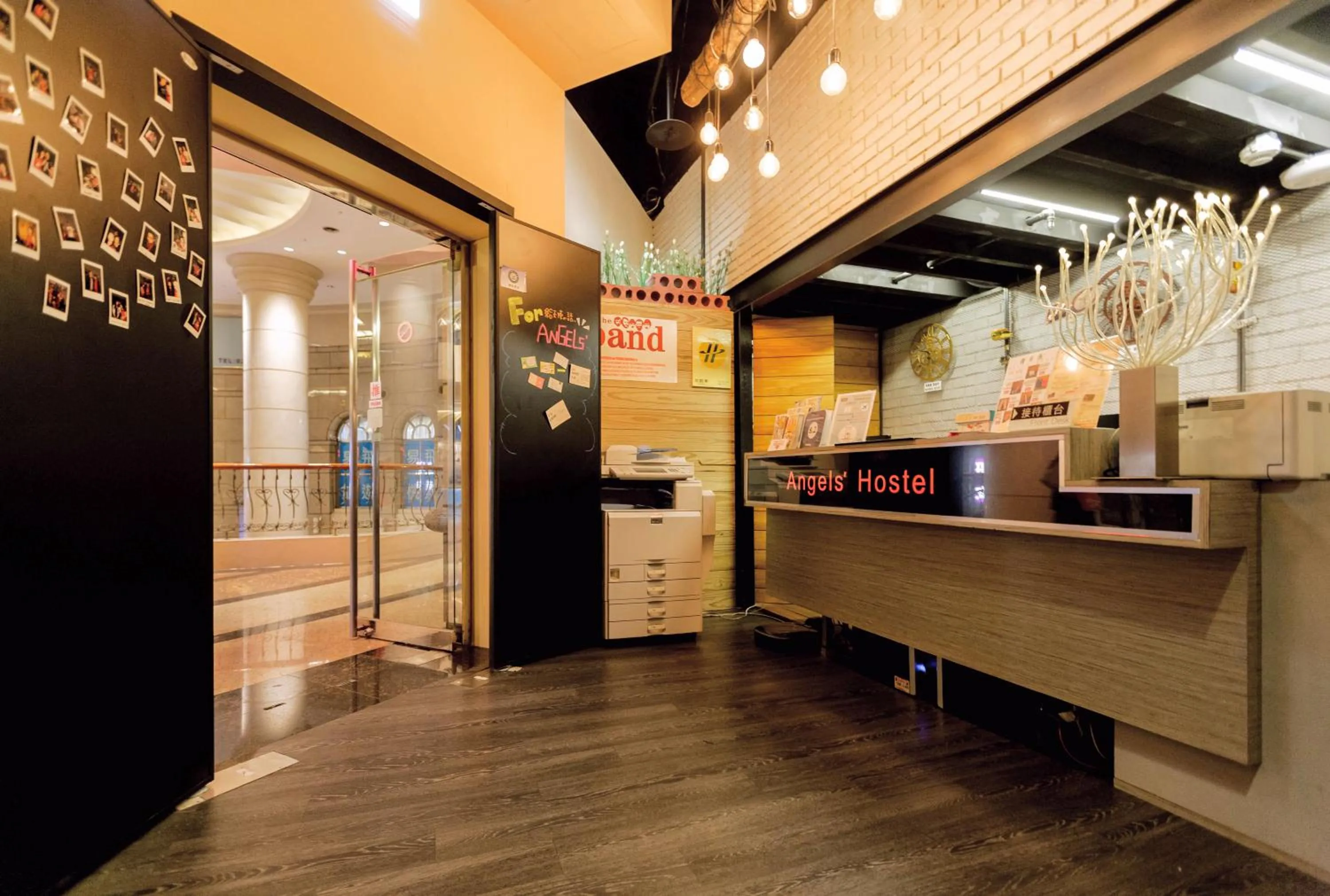 Property logo or sign in Angels Hostel Taipei Ximen