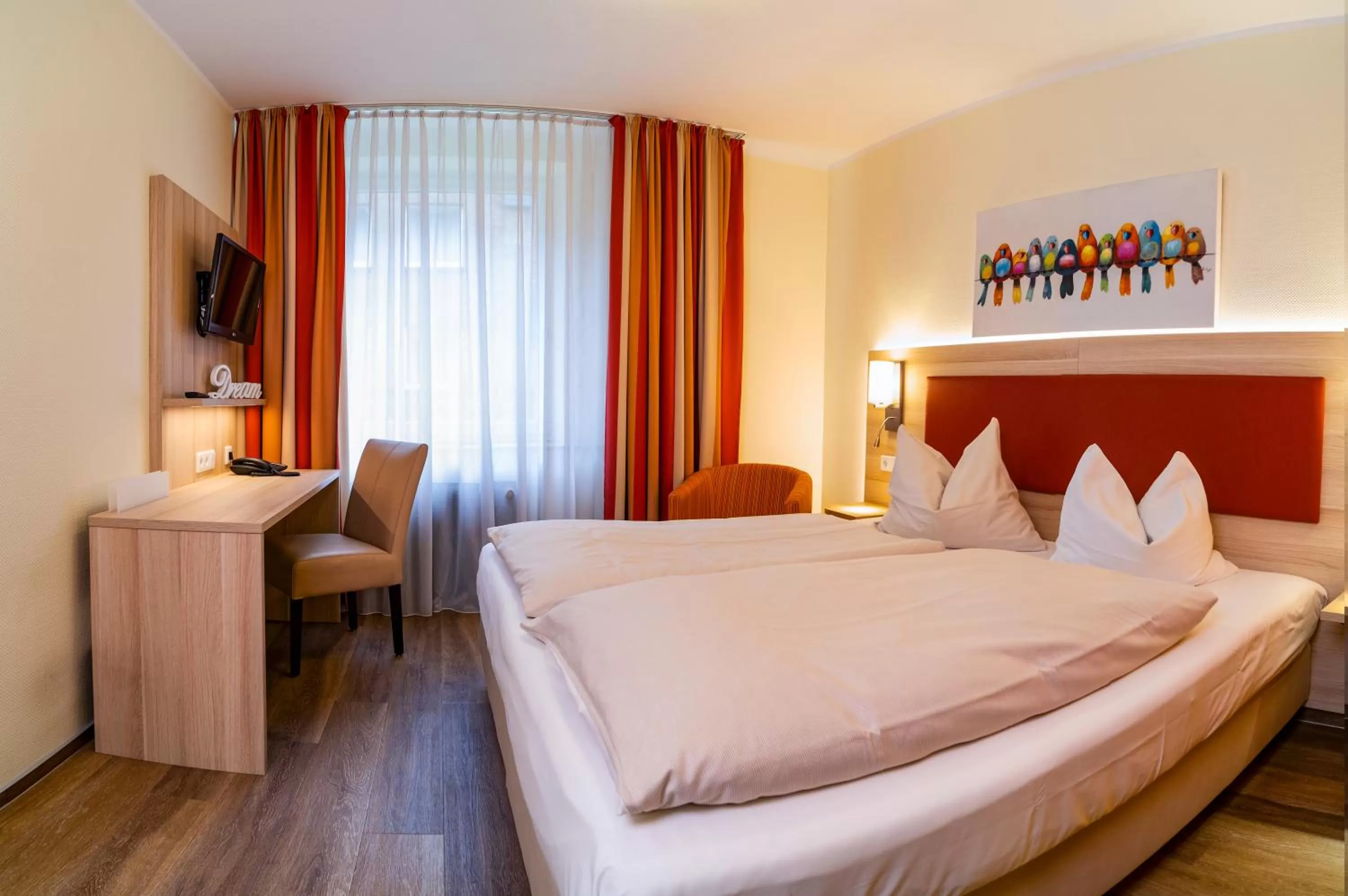 Bed in Hotel am Stadtpark