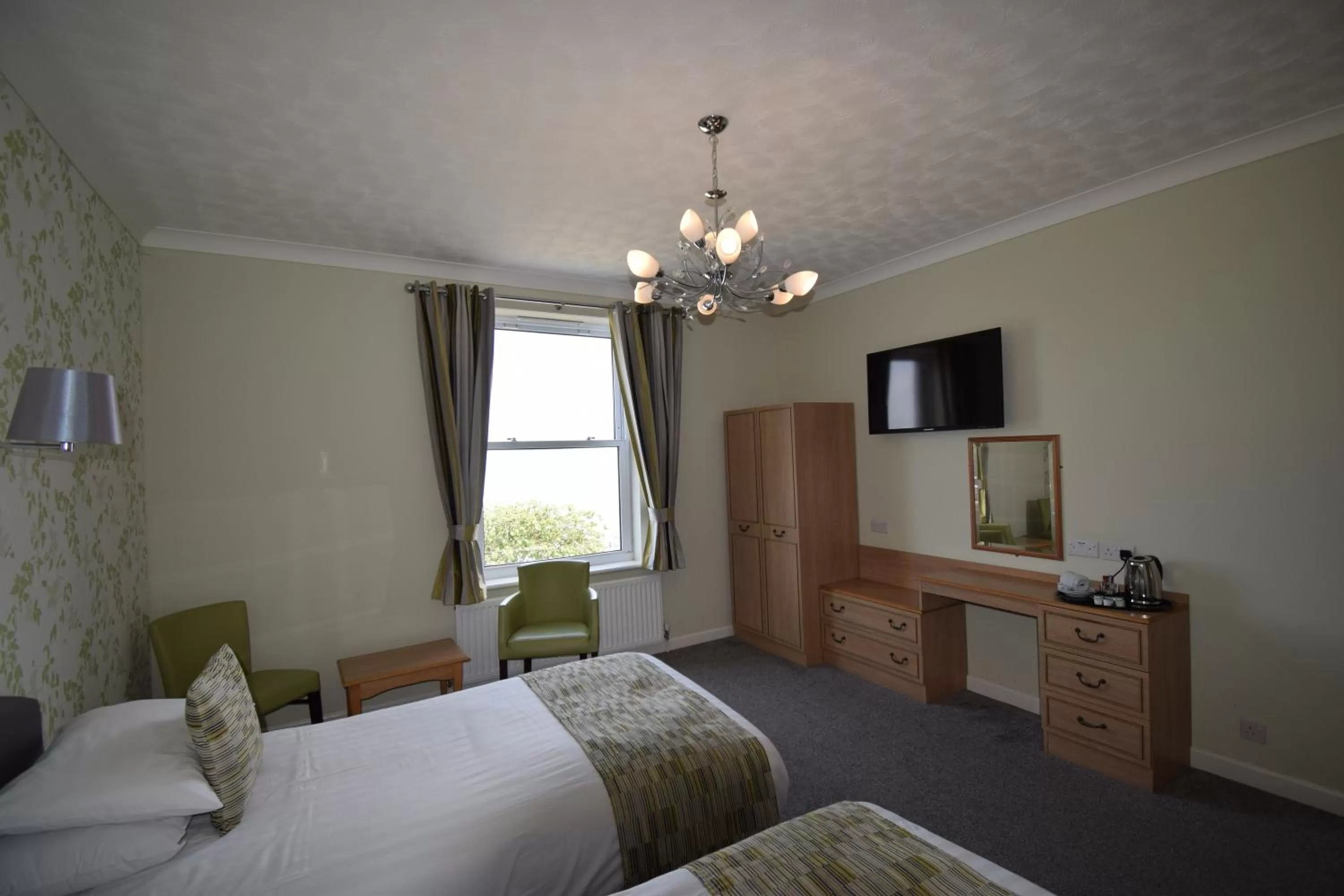 Bed in The Babbacombe Hotel