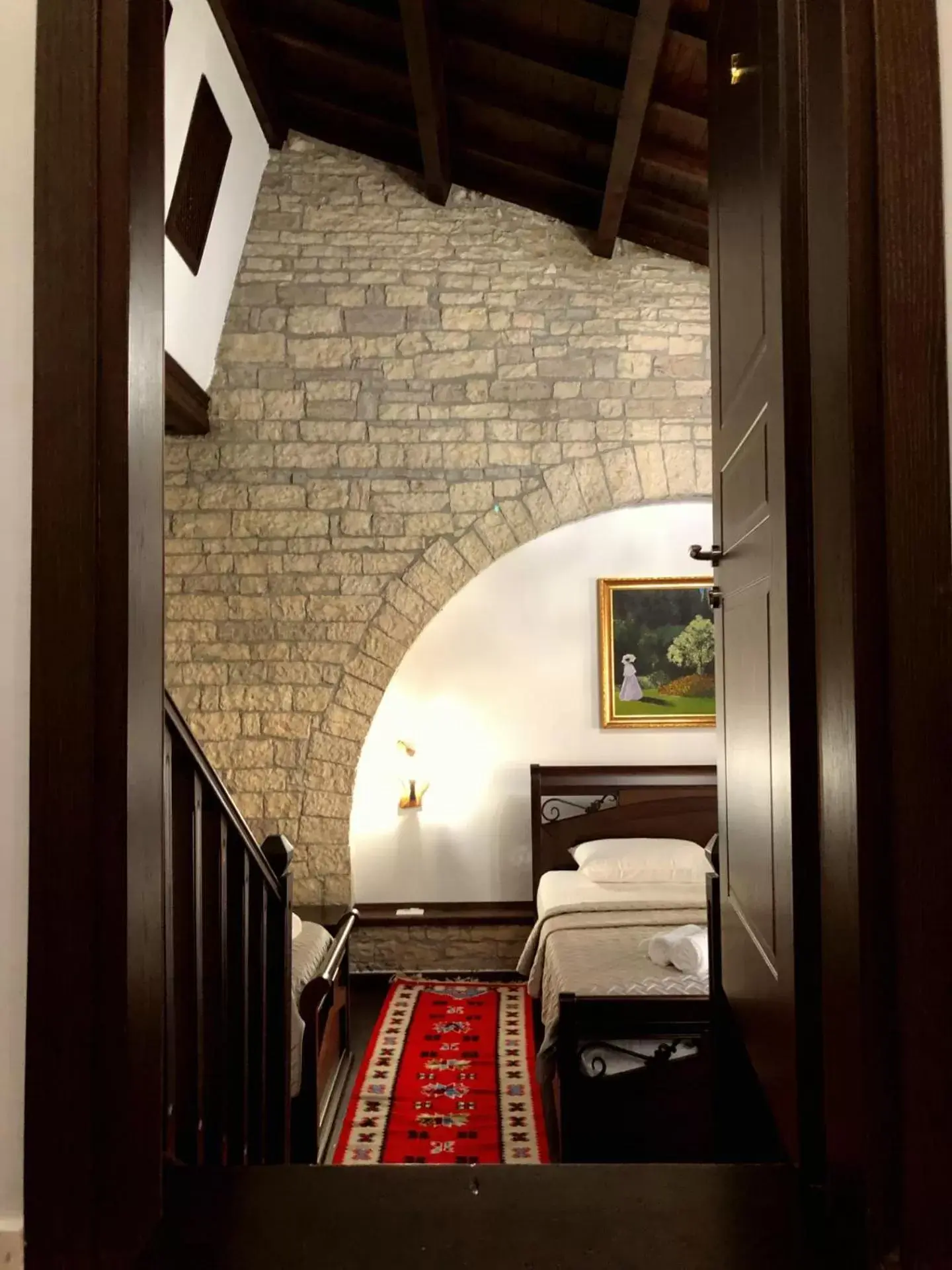 Family Room with Balcony in White House Berat Family Room with Balcony in White House Berat