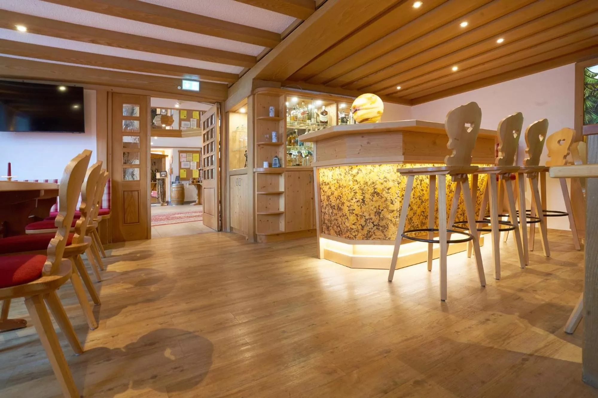 Lounge or bar in Hotel Schwarzwald-Gasthof Rößle