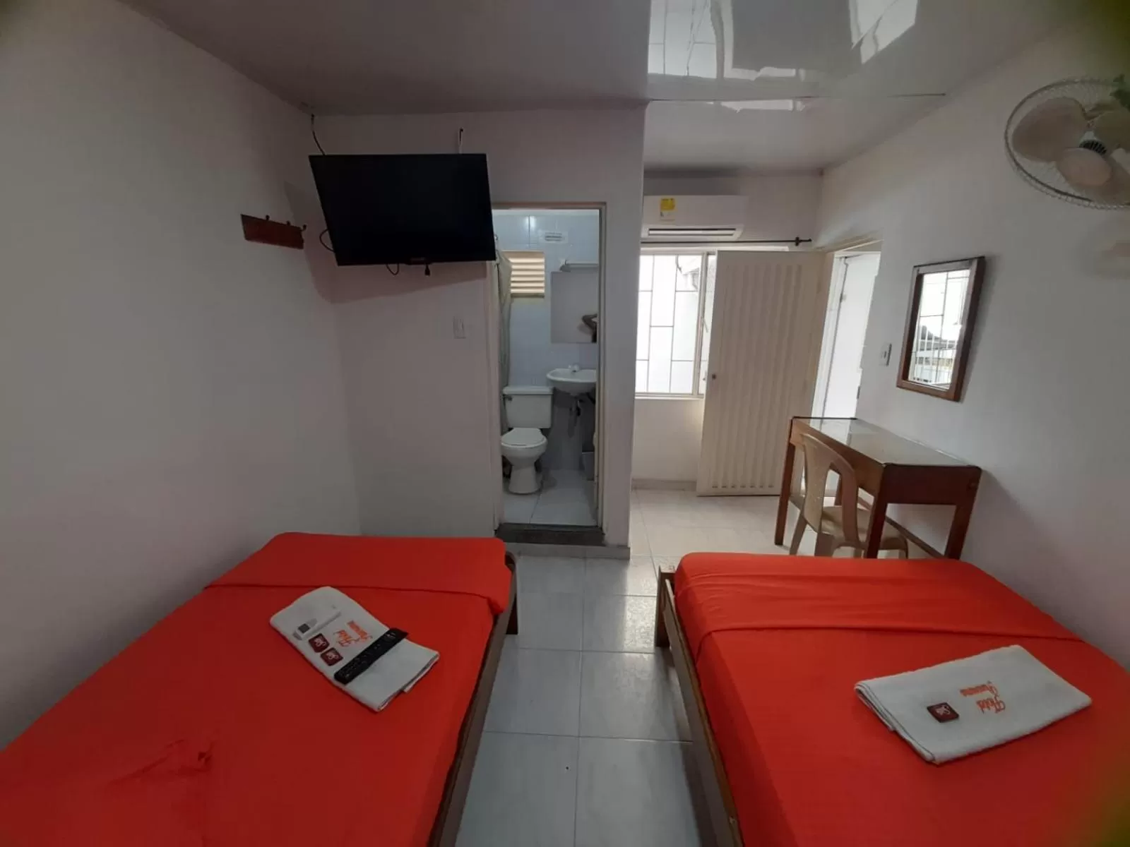 TV/Entertainment Center in Hotel Panorama Neiva