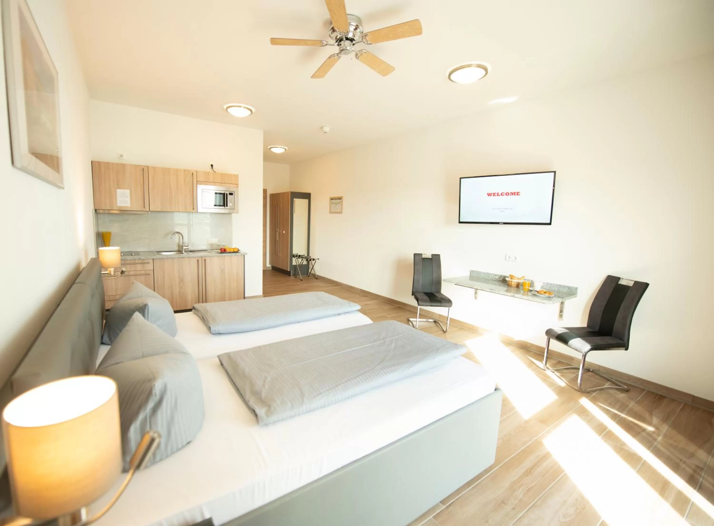 Bed in Stadthotel Donauwörth