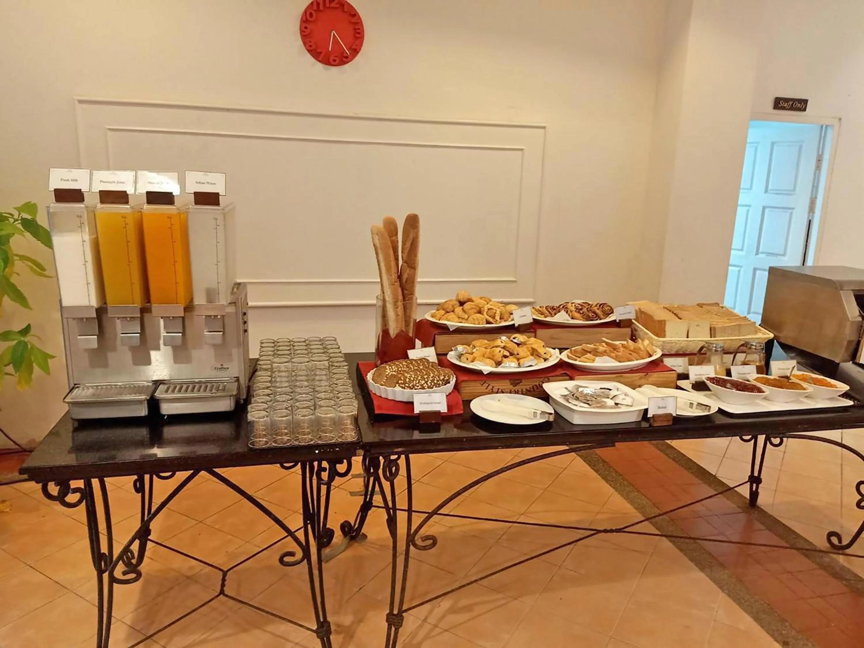 Breakfast in The Old Phuket - Karon Beach Resort