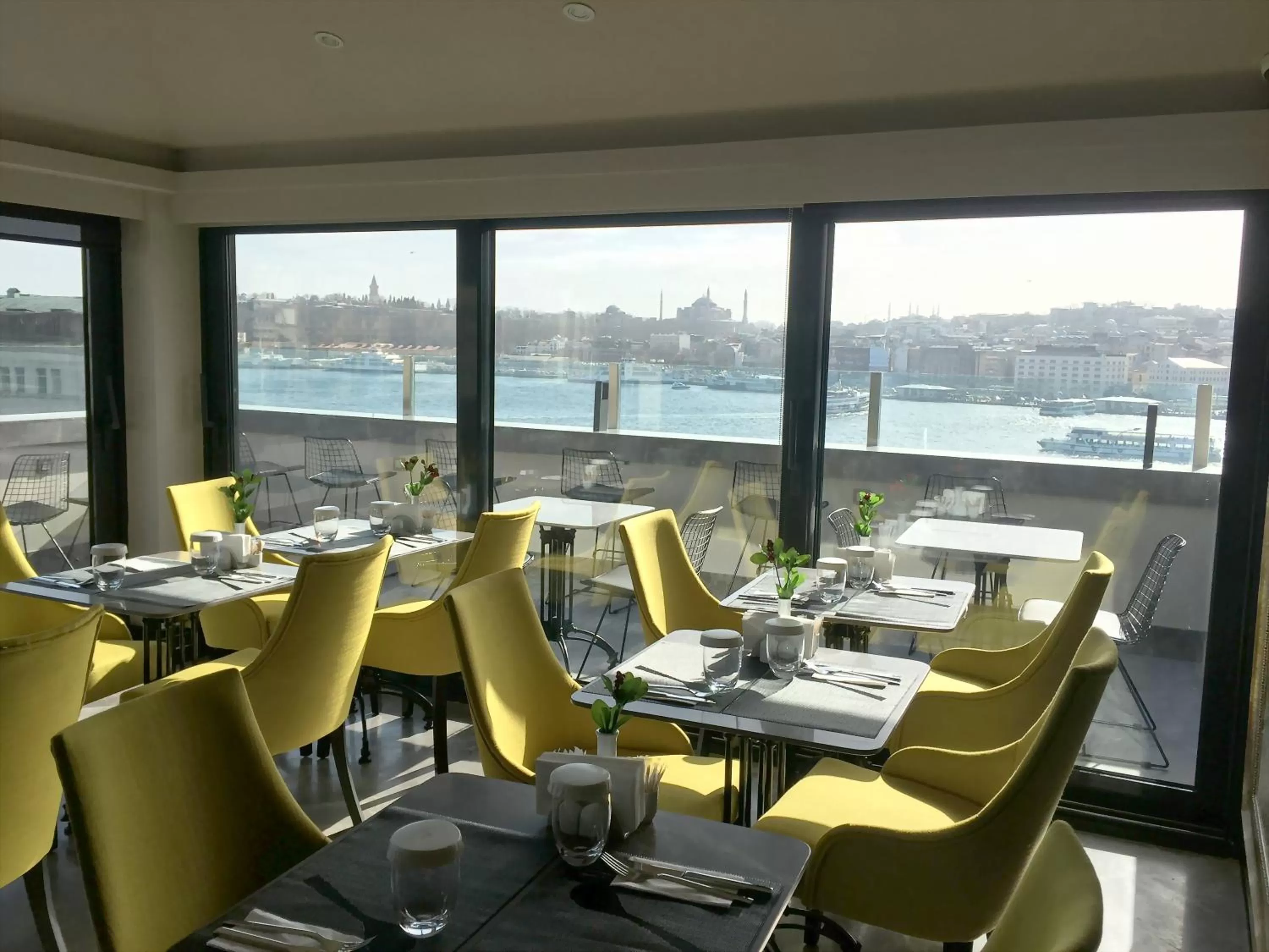 Restaurant/places to eat in Nordstern Hotel Galata