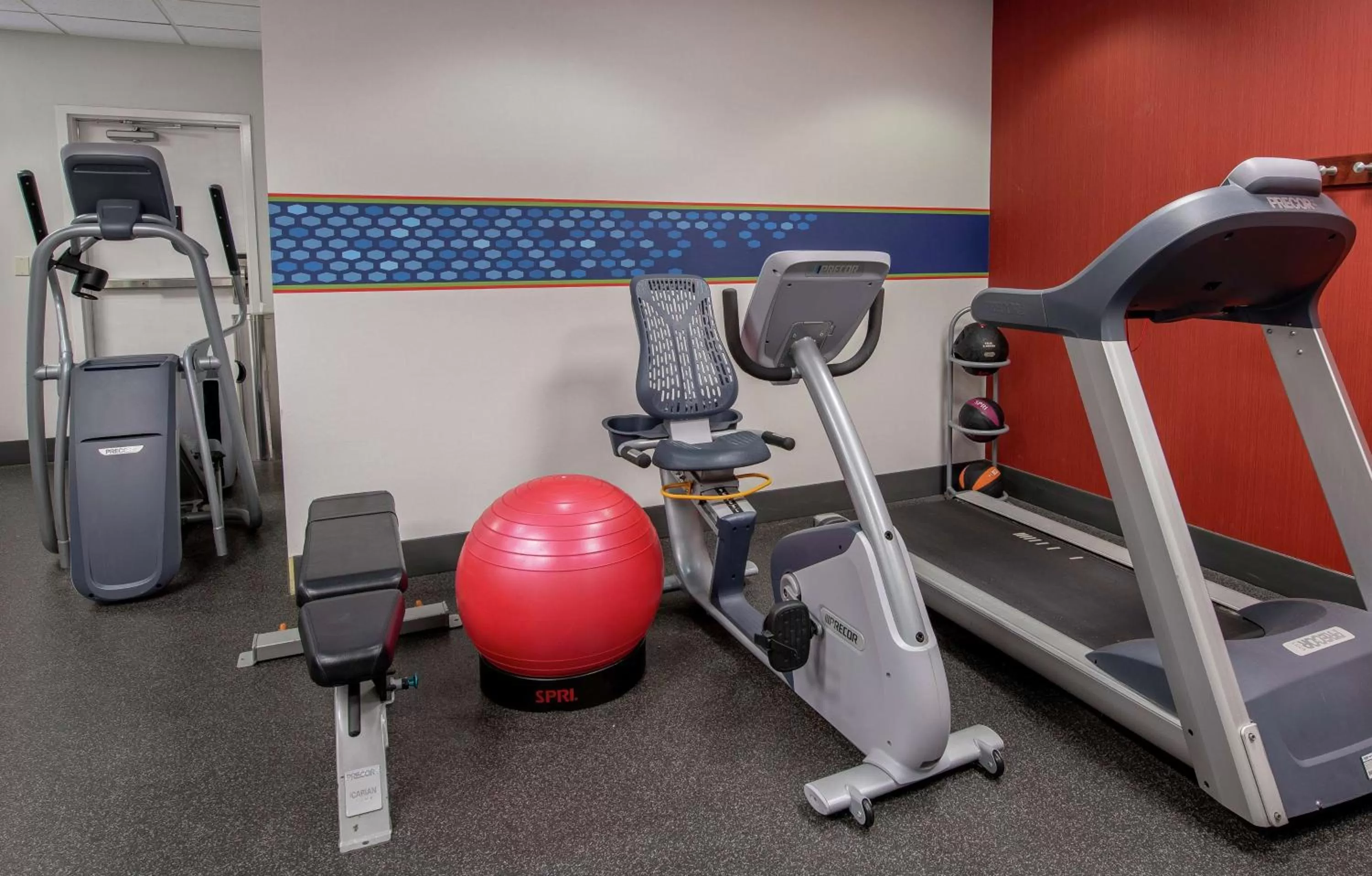 Fitness centre/facilities in Hampton Inn and Suites Lafayette