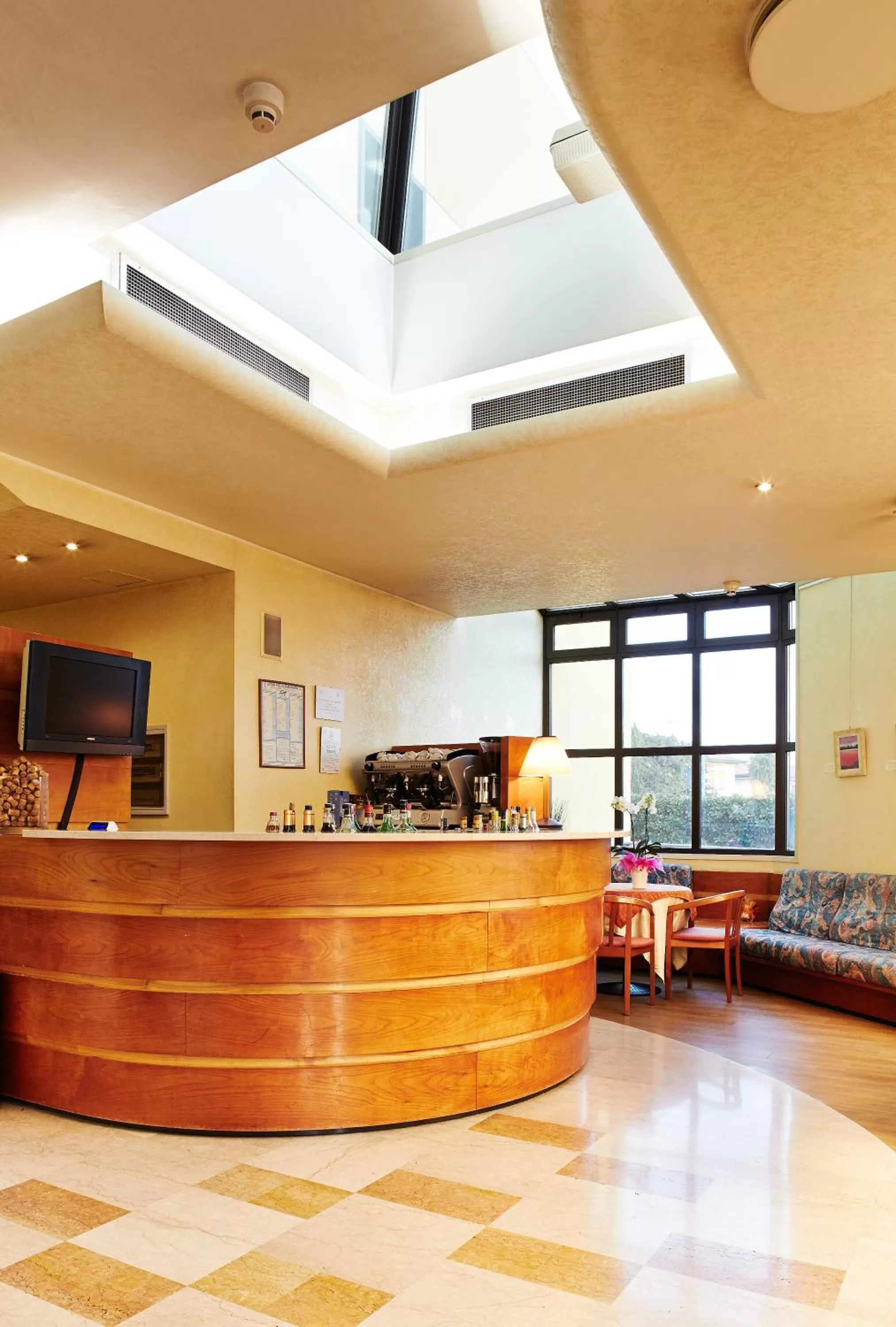 Lounge or bar in Primhotel