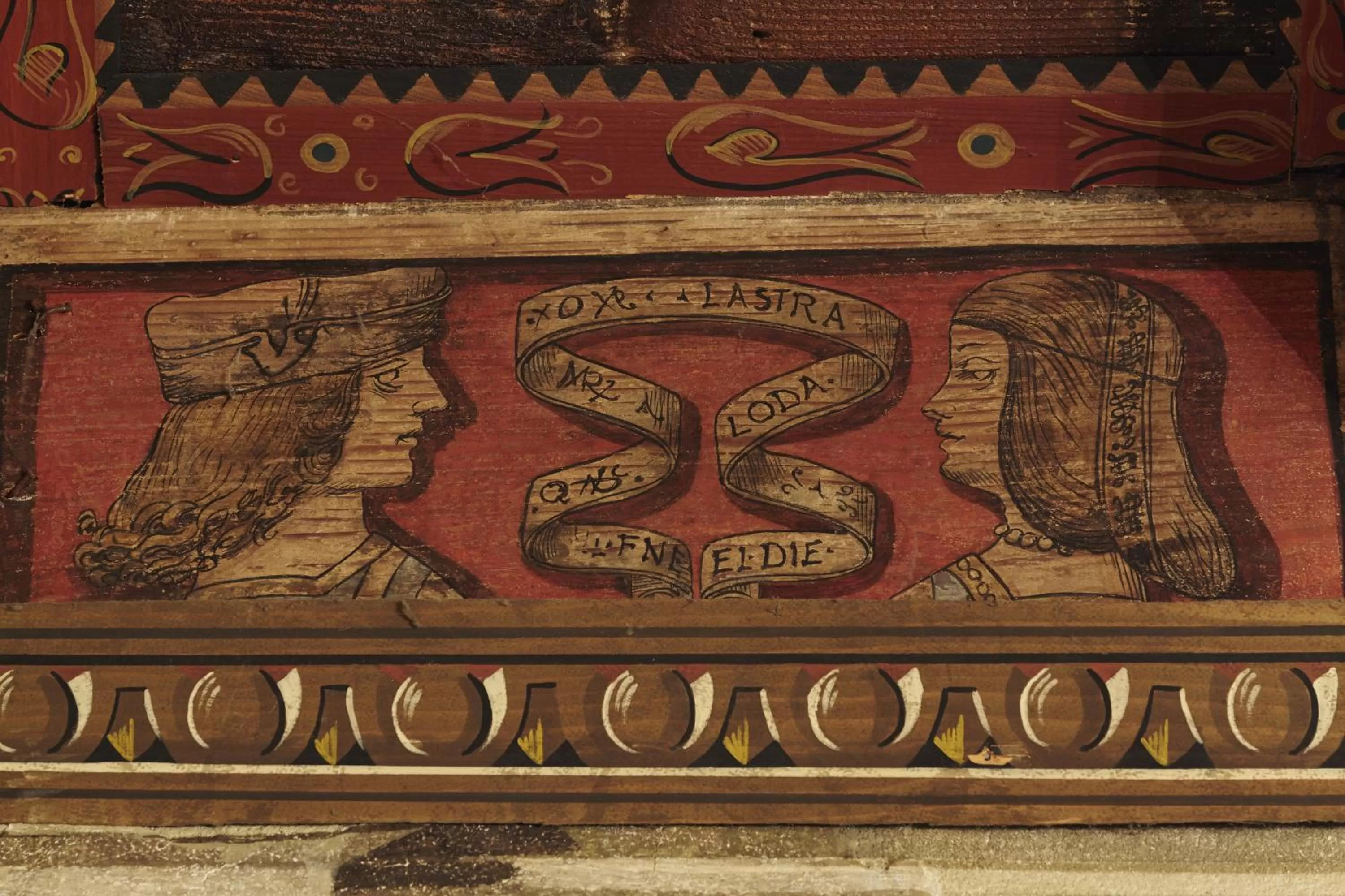 Decorative detail in Albergo Cappello