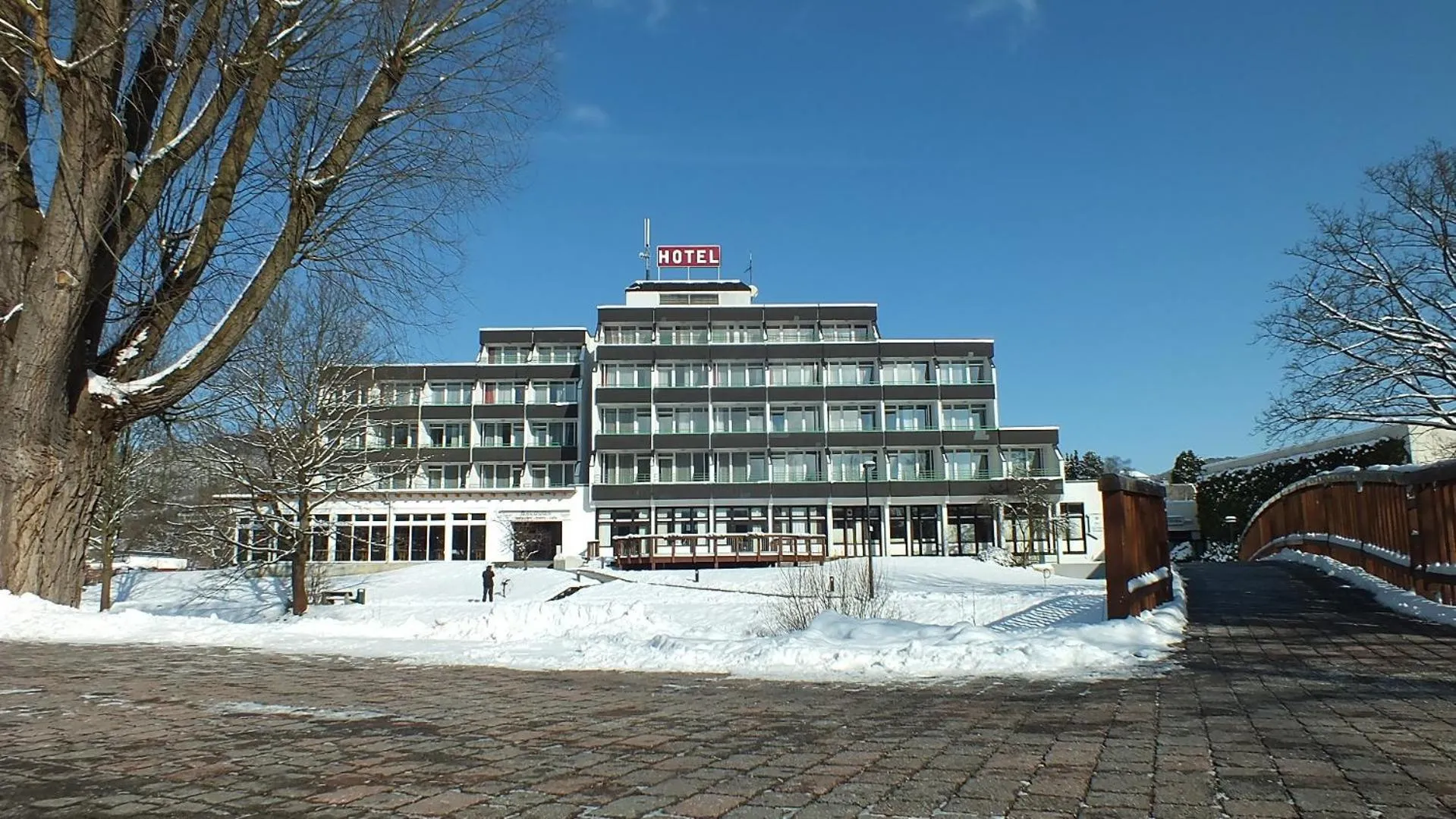 Facade/entrance in Parkhotel Olsberg
