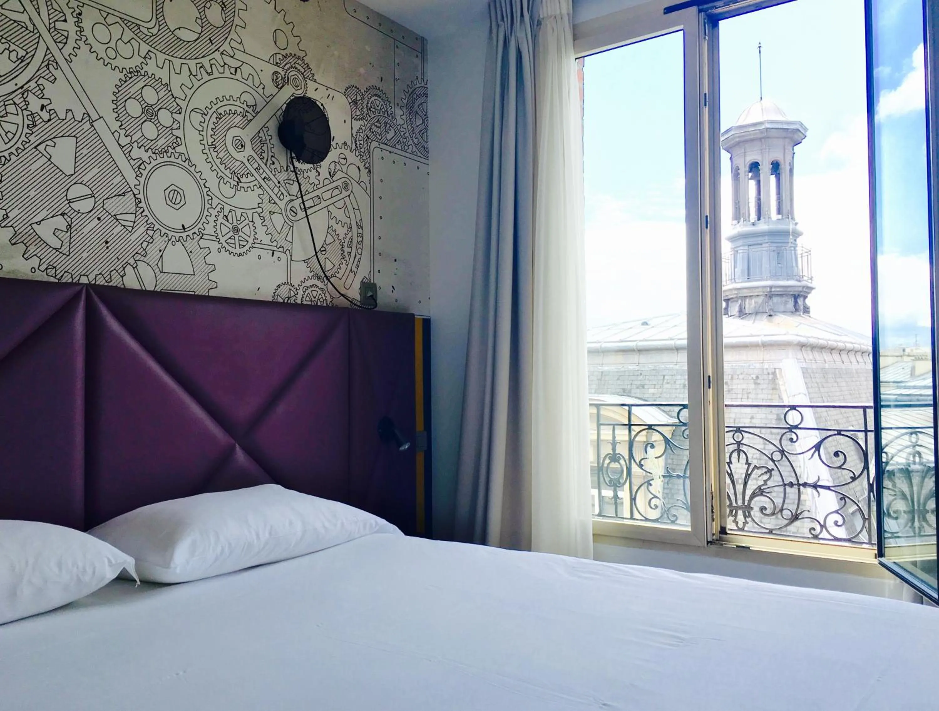 Bed in ibis Styles Paris Mairie De Clichy