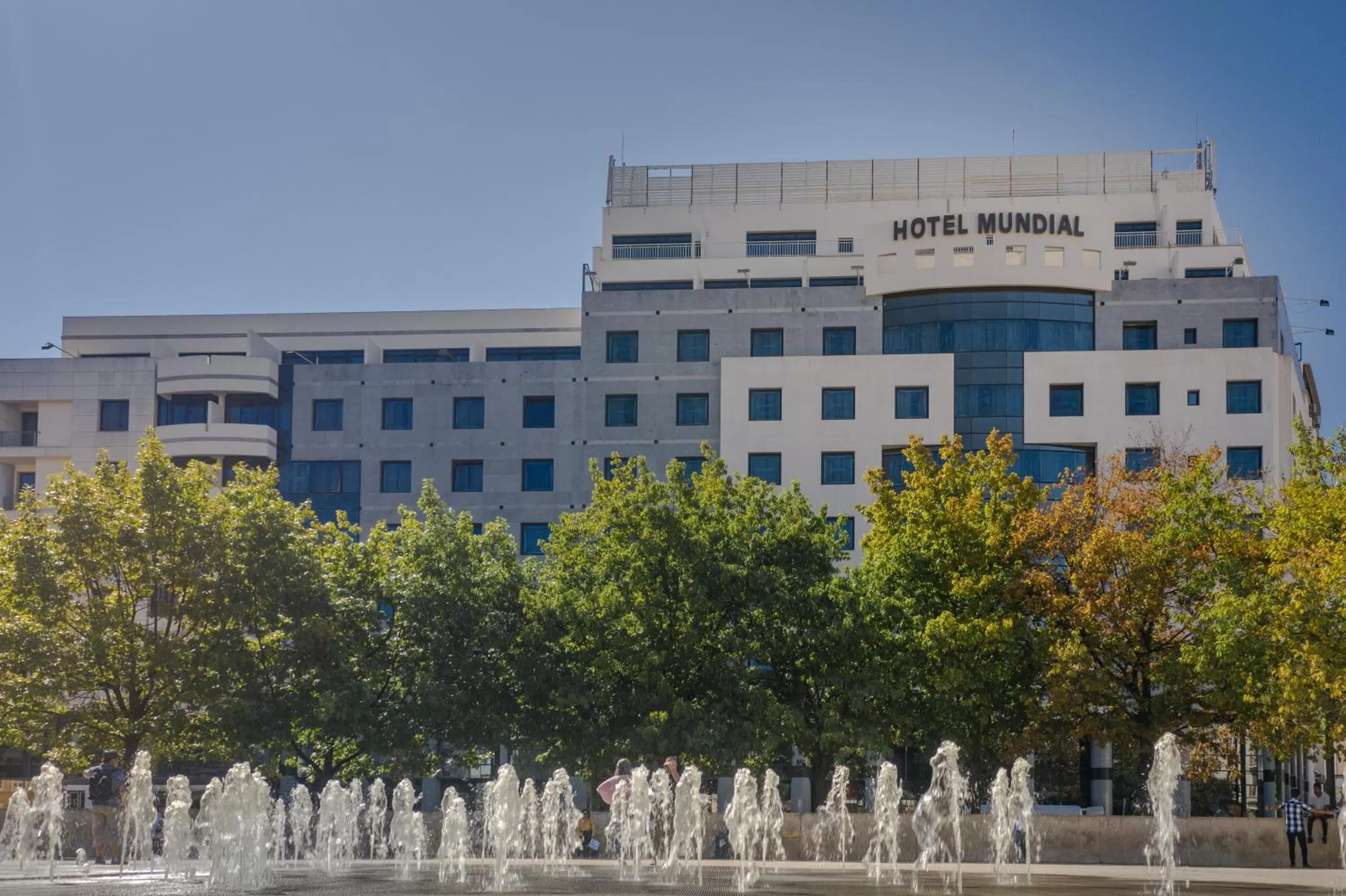 Facade/entrance in Hotel Mundial