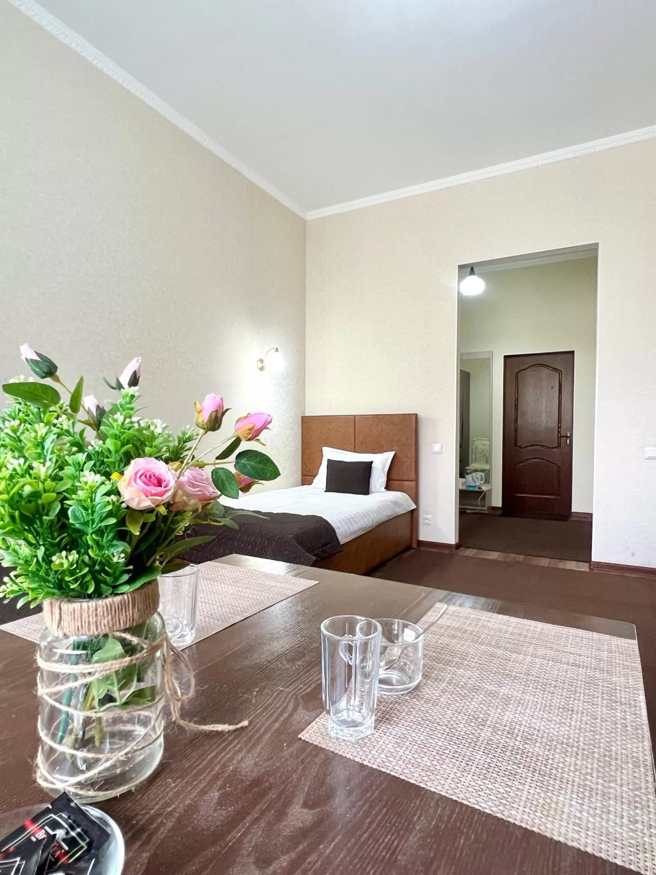 Bed in Caravan Hotel