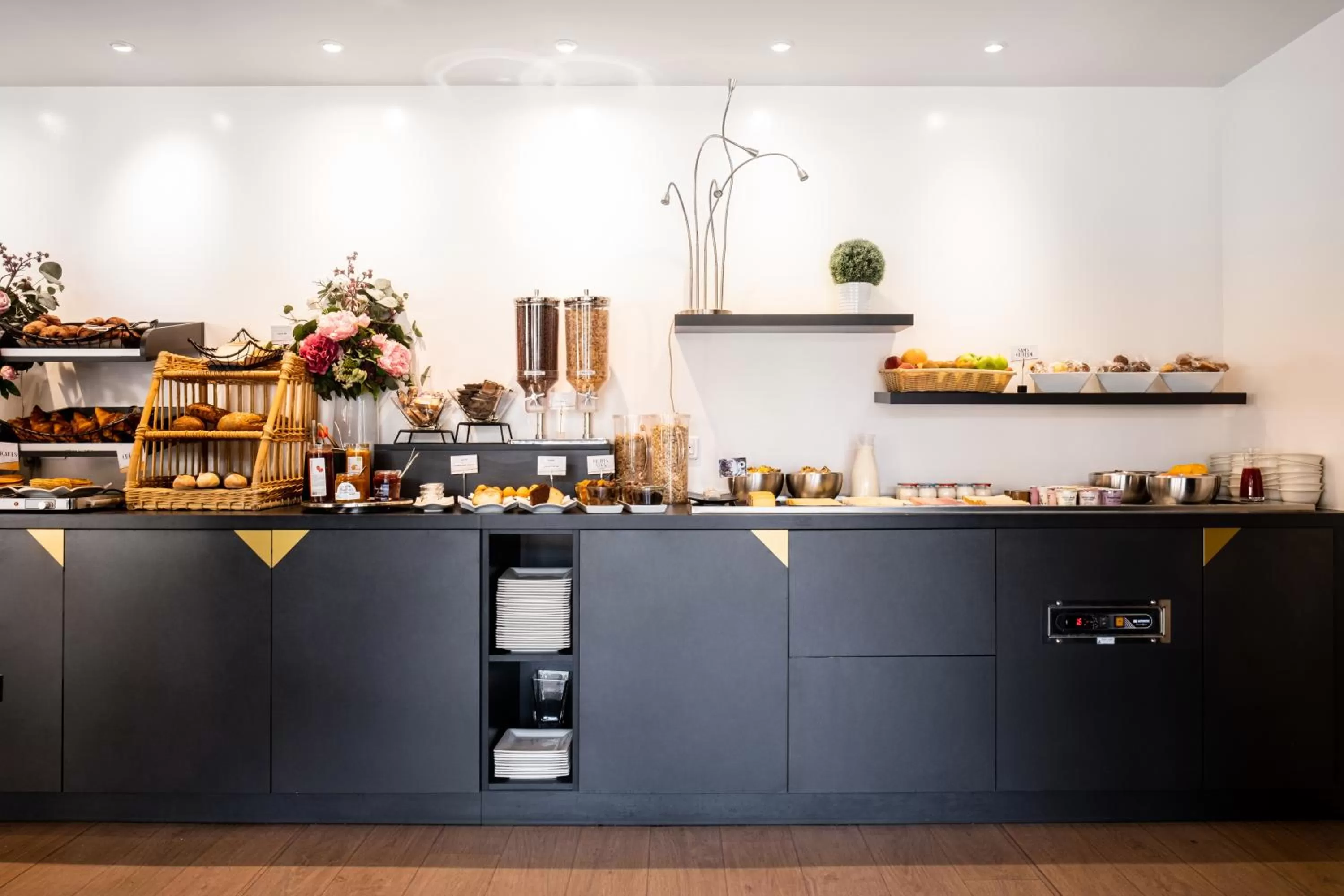 Breakfast in Mercure Tours Sud