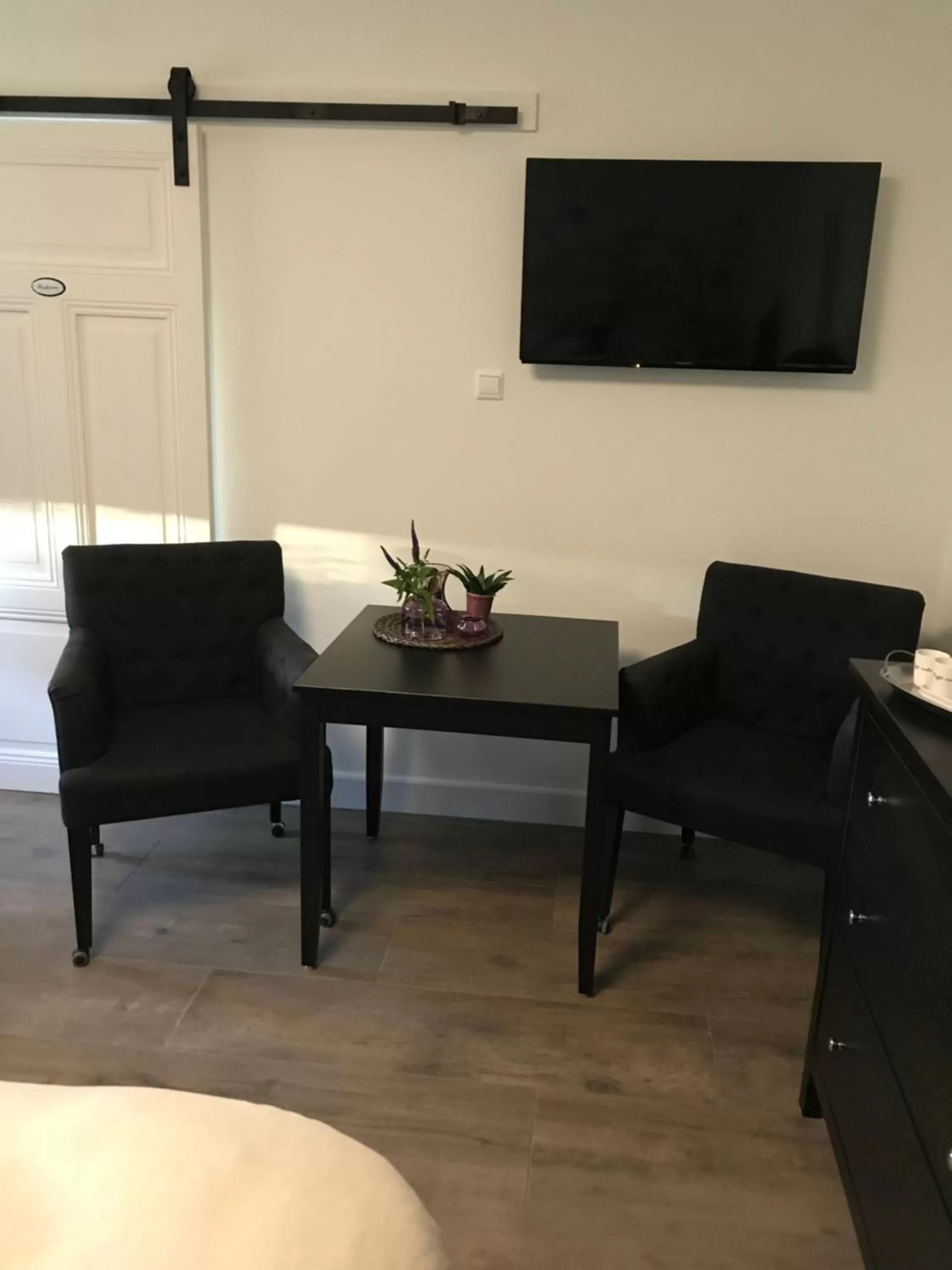 Seating Area in B&B Holset70