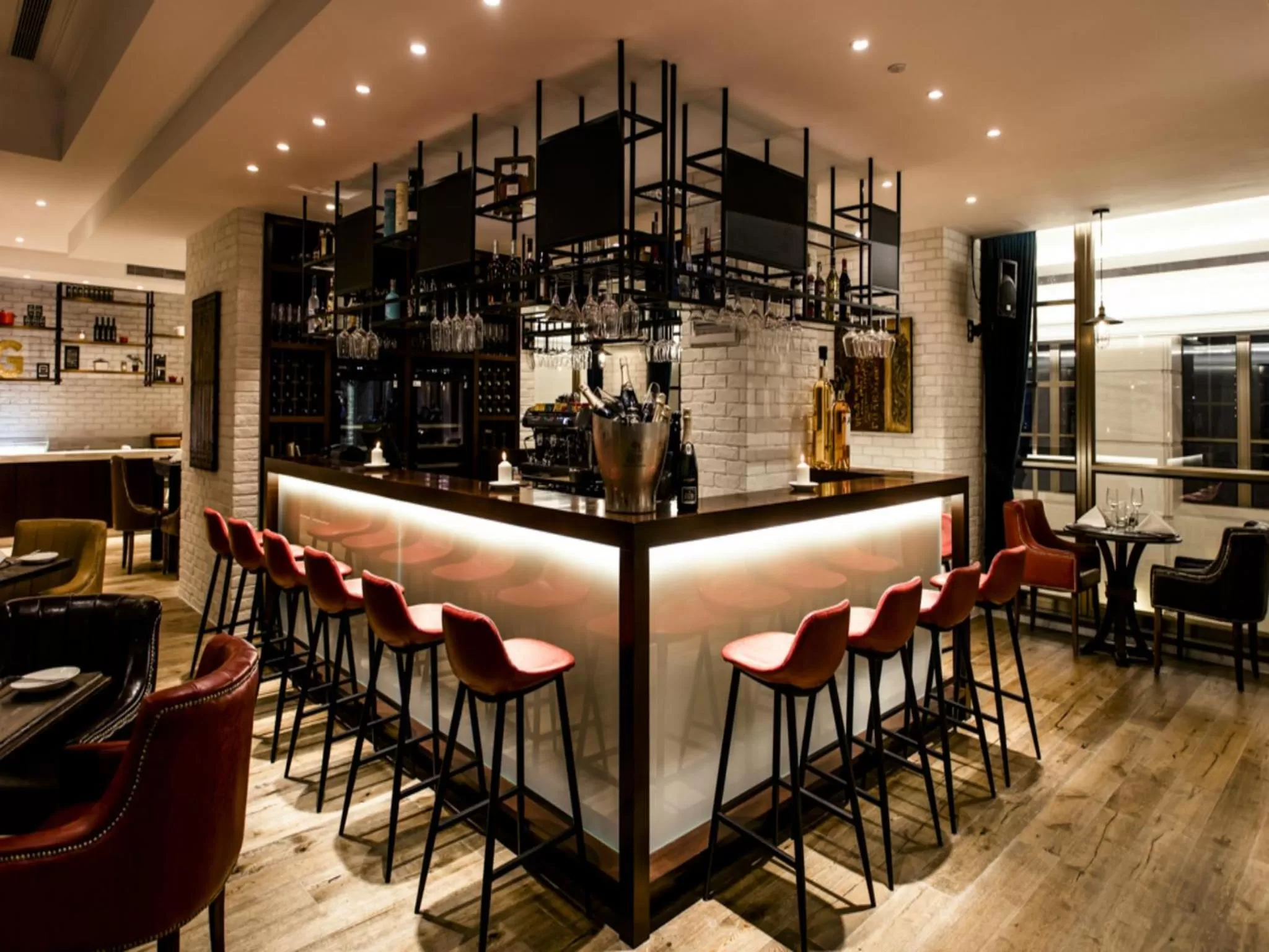 Restaurant/places to eat in Residence G Nanshan