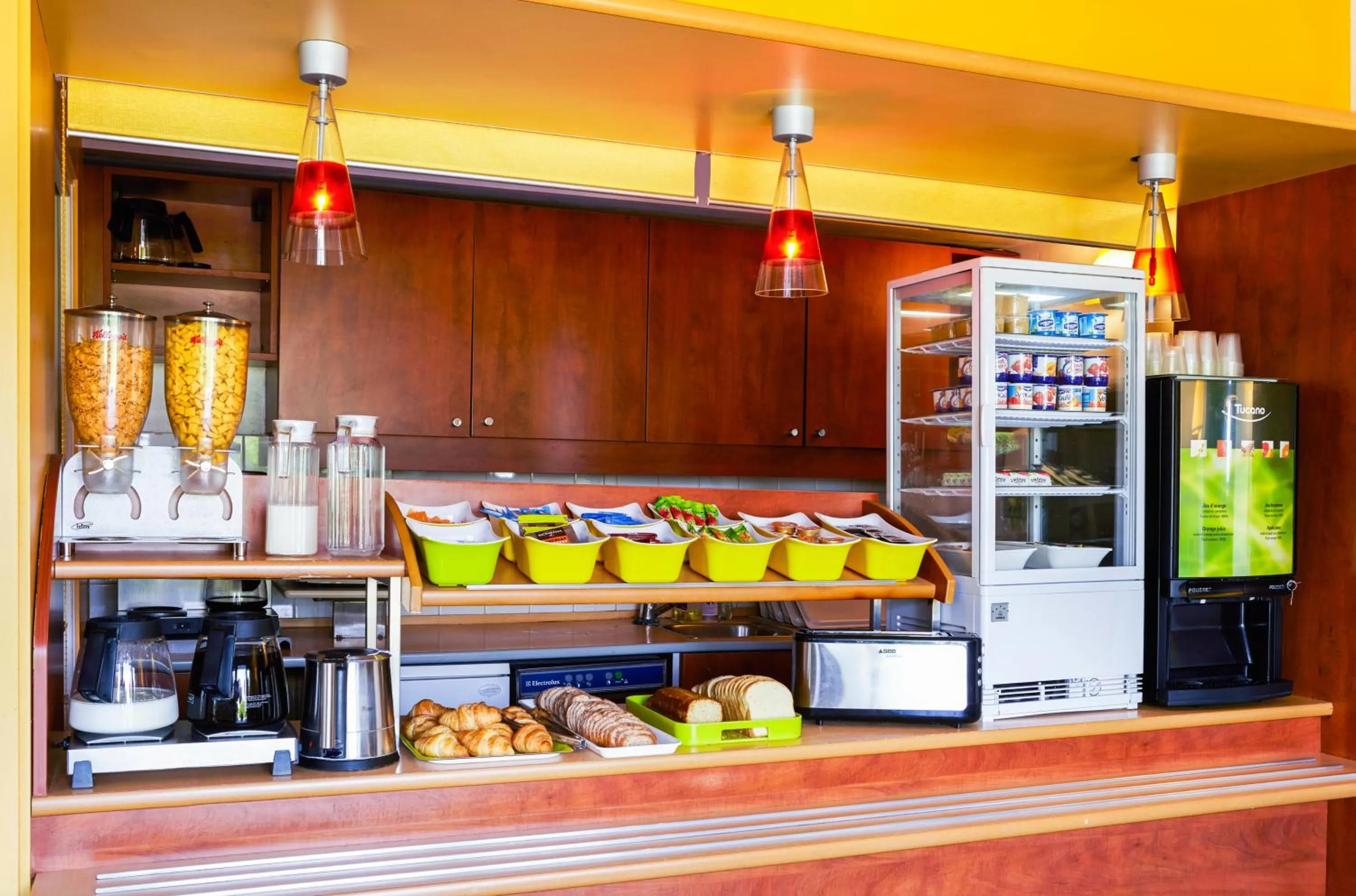 Breakfast in ibis budget Chartres