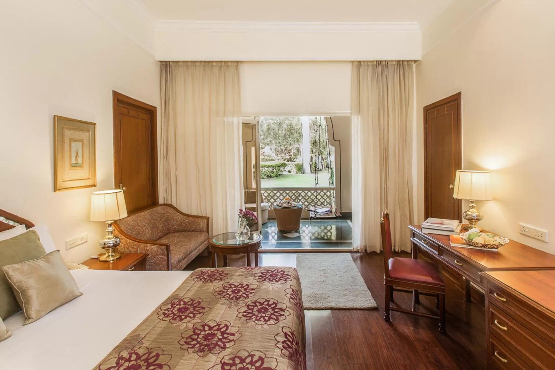 Bedroom, Bed in Gateway Aurangabad - Chhatrapati Sambhaji Nagar