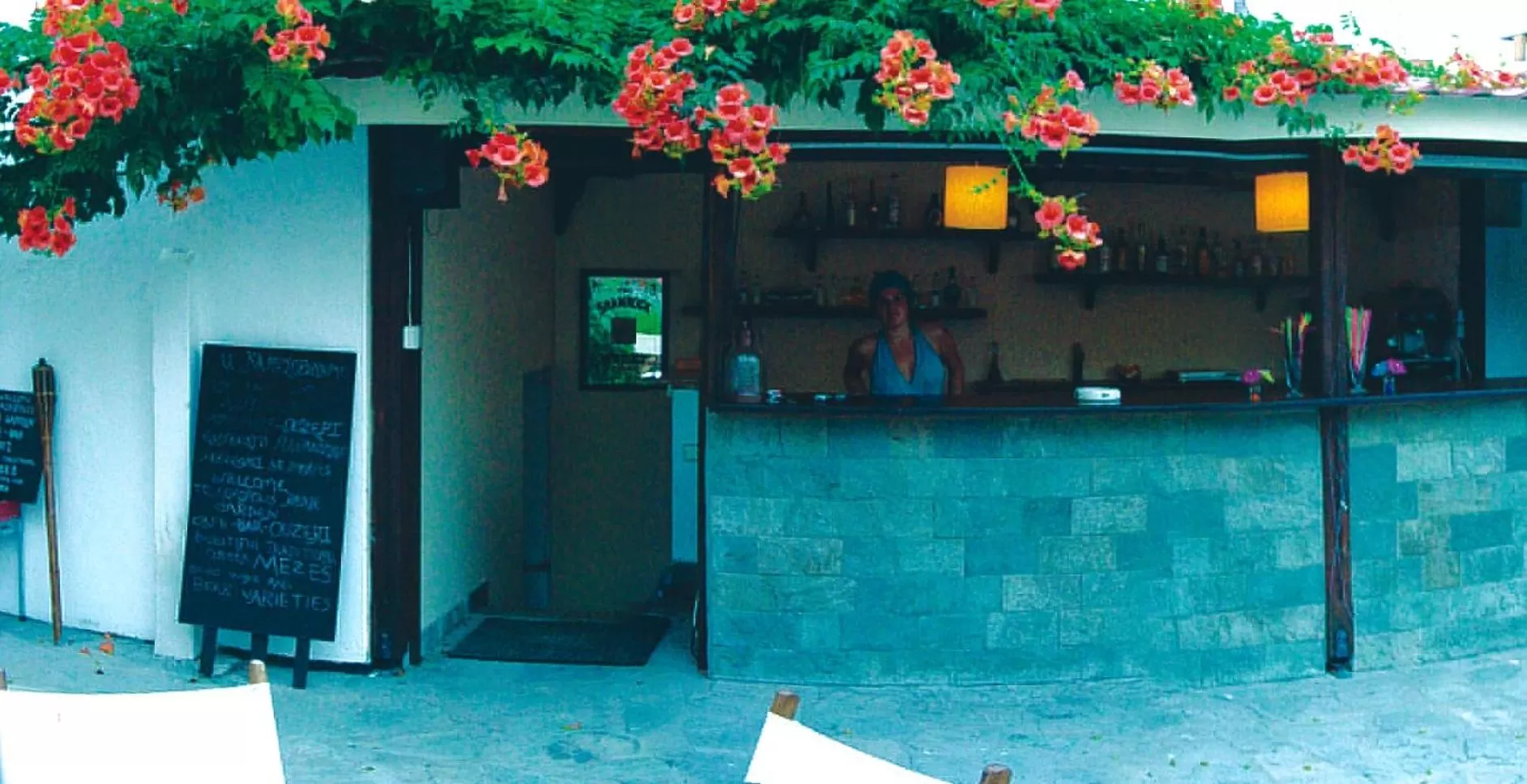 Lounge or bar in Acropolis Hotel