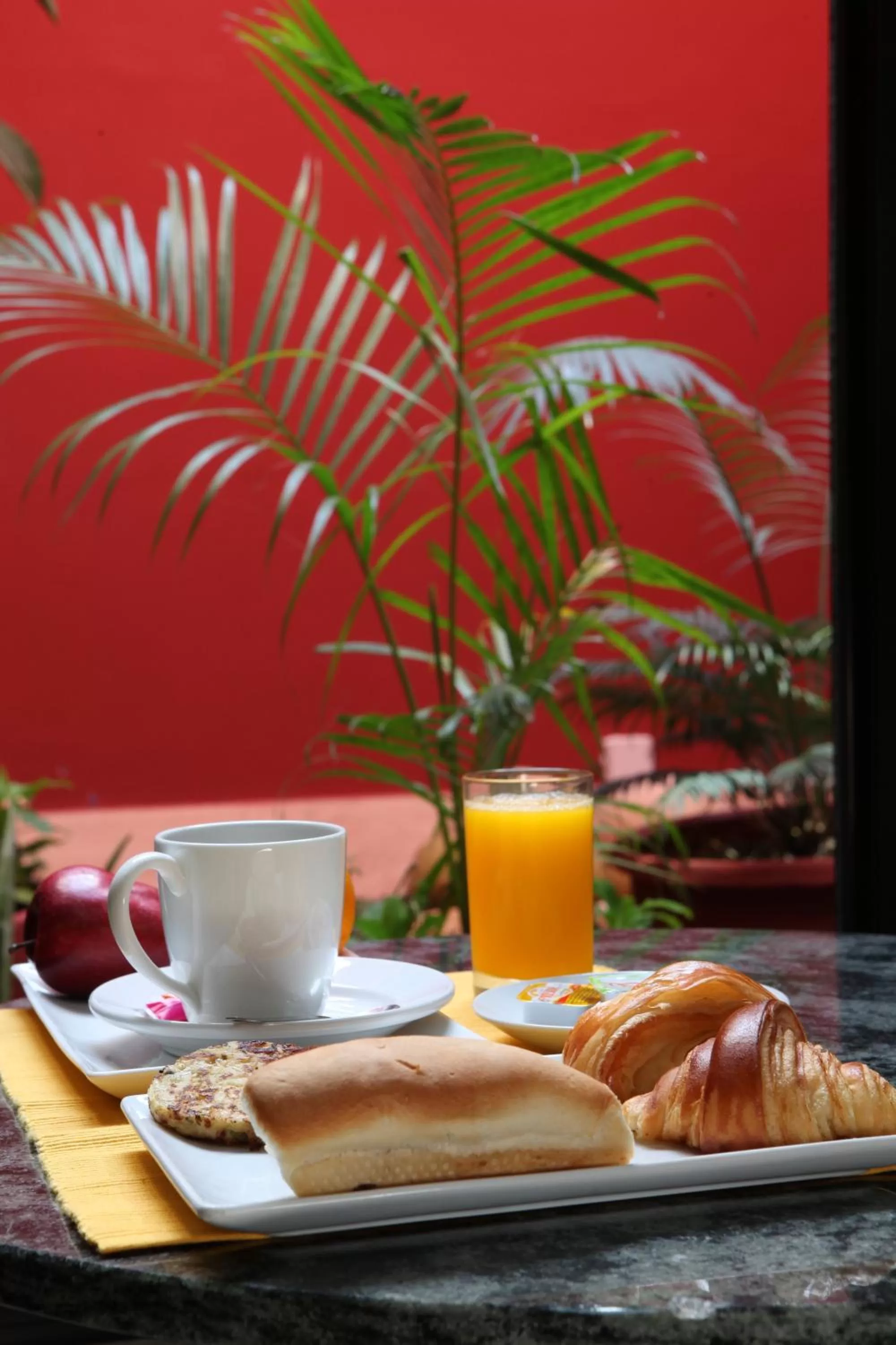 Restaurant/places to eat in Hotel VDN by Good Rade