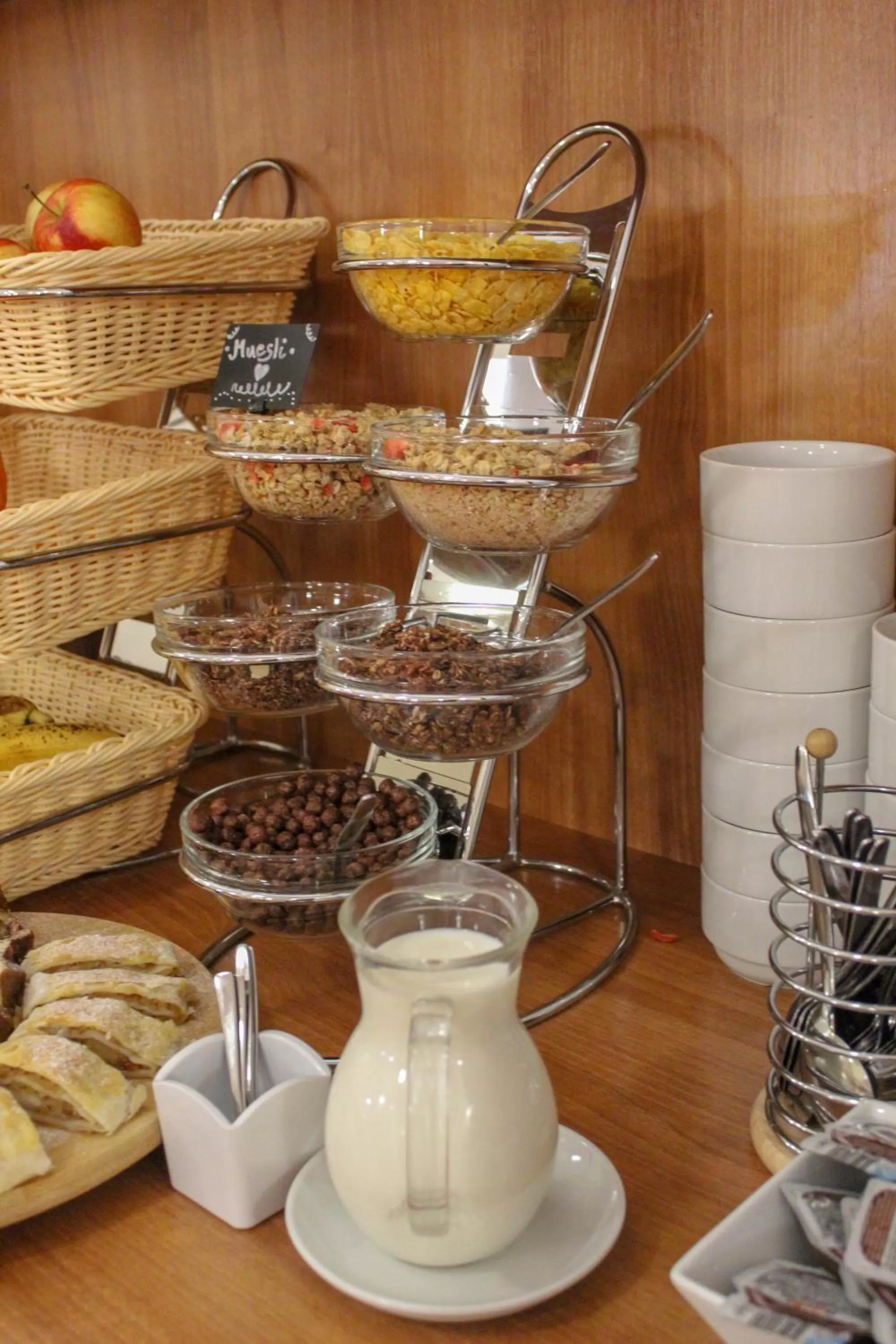 Breakfast in Hotel Grand