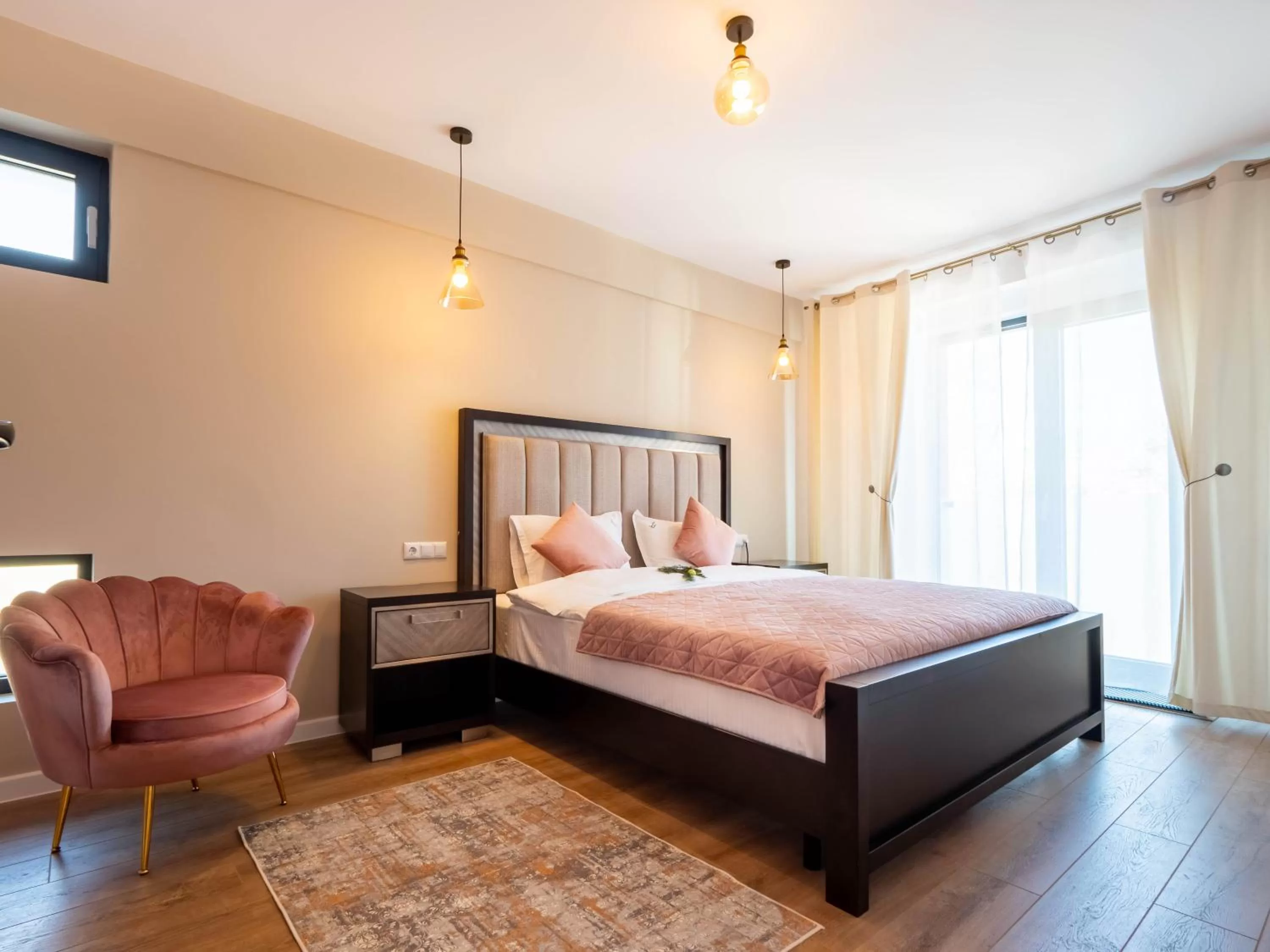 Bed in Signature Aparthotel - Boutique