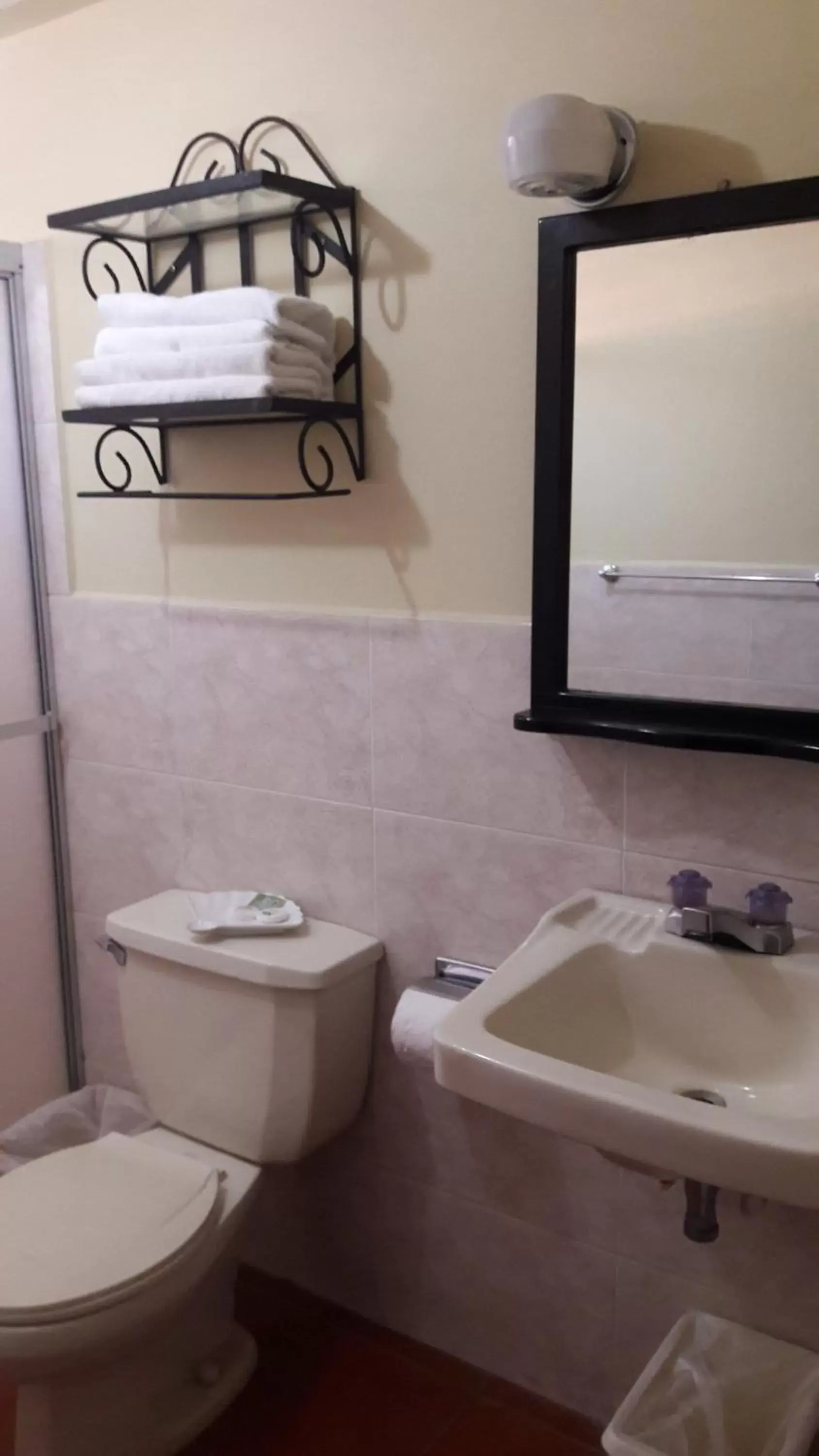 Twin Room in Hotel Brisas de Copan Twin Room in Hotel Brisas de Copan