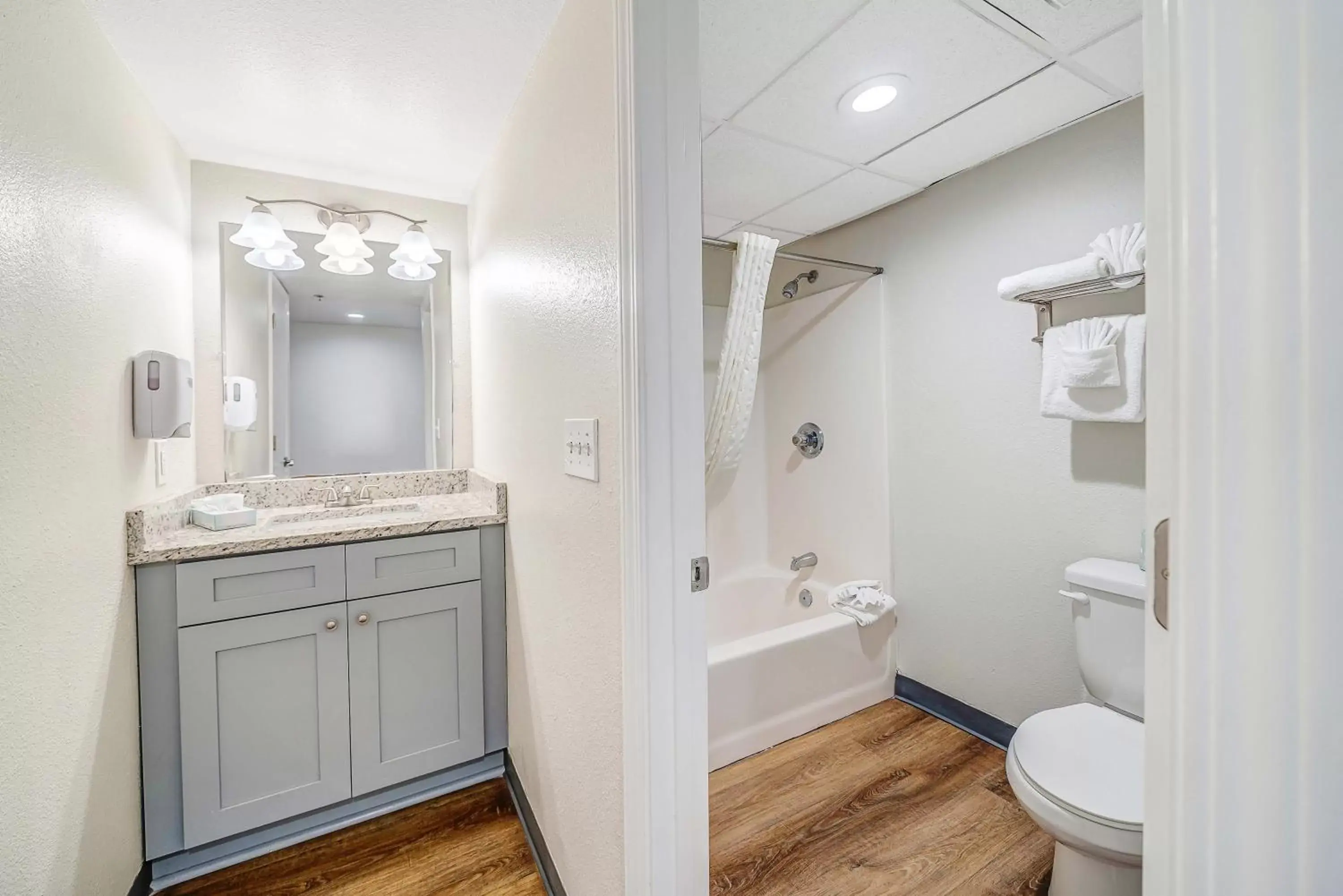 Beachfront Classic Room - Queen/Queen with Kitchen in Sugar Sands Beachfront Hotel, a By The Sea Resort Beachfront Classic Room - Queen/Queen with Kitchen in Sugar Sands Beachfront Hotel, a By The Sea Resort