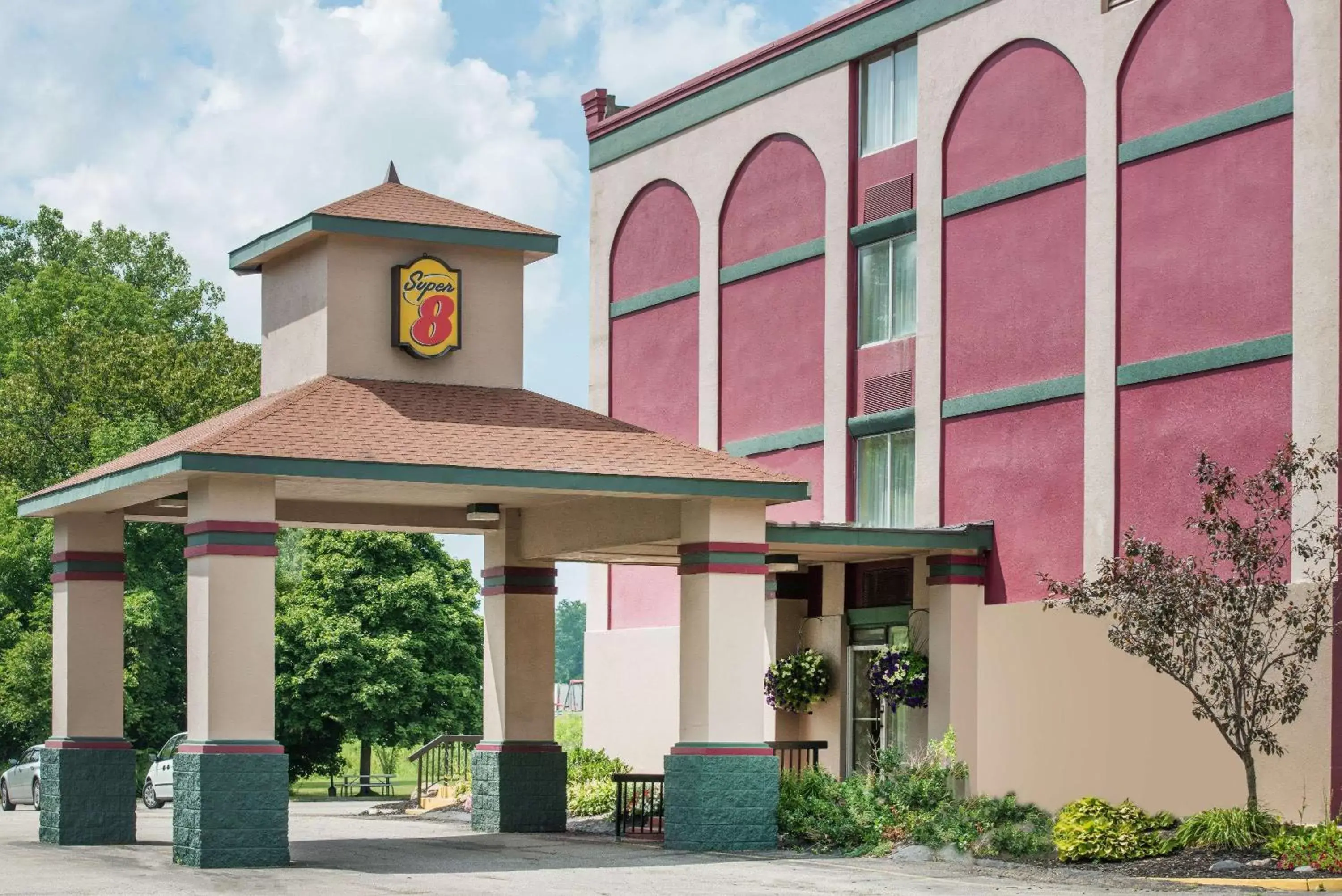 Super 8 by Wyndham Erie/I 90 Super 8 by Wyndham Erie/I 90