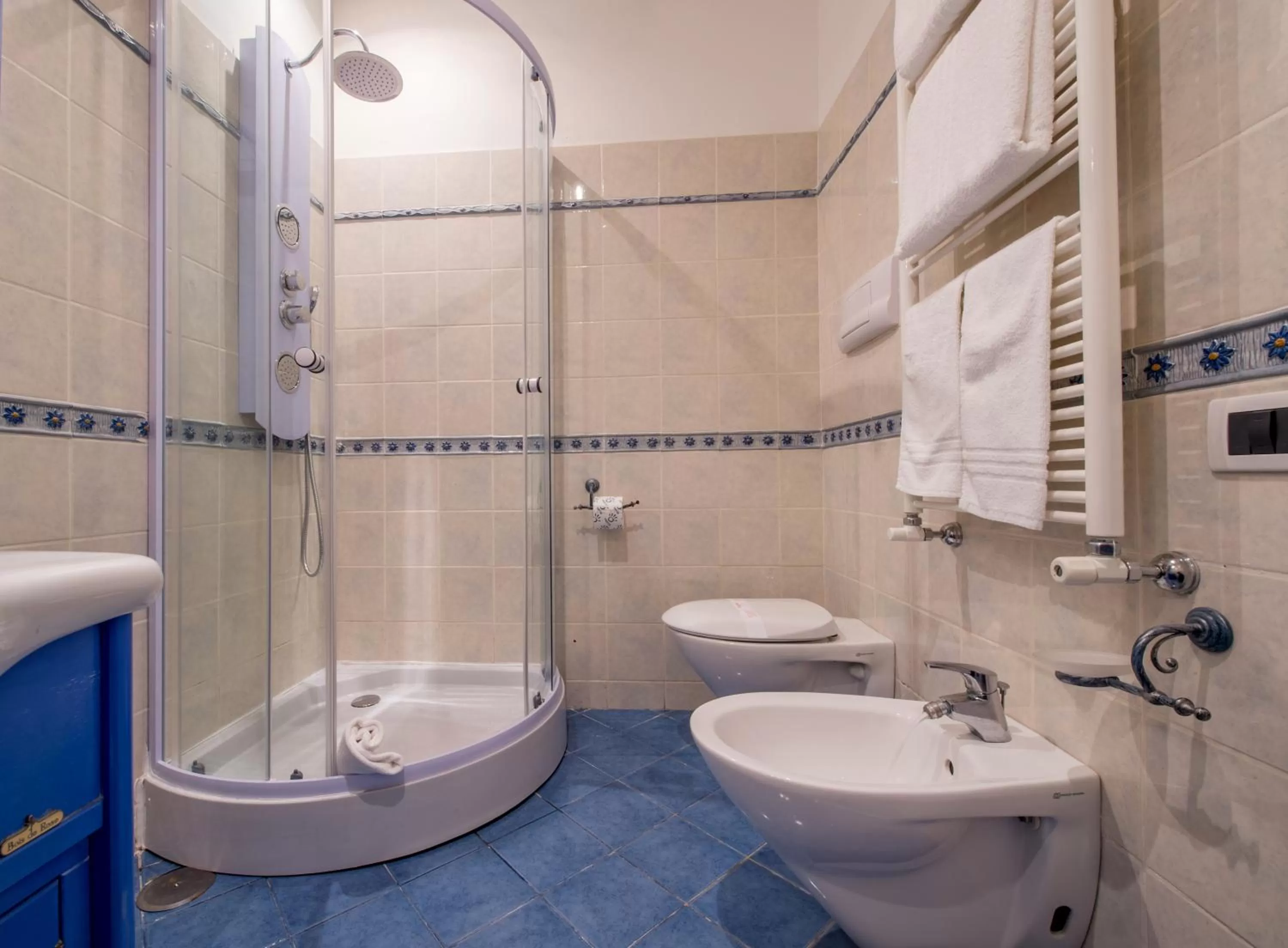 Shower in House Matilde