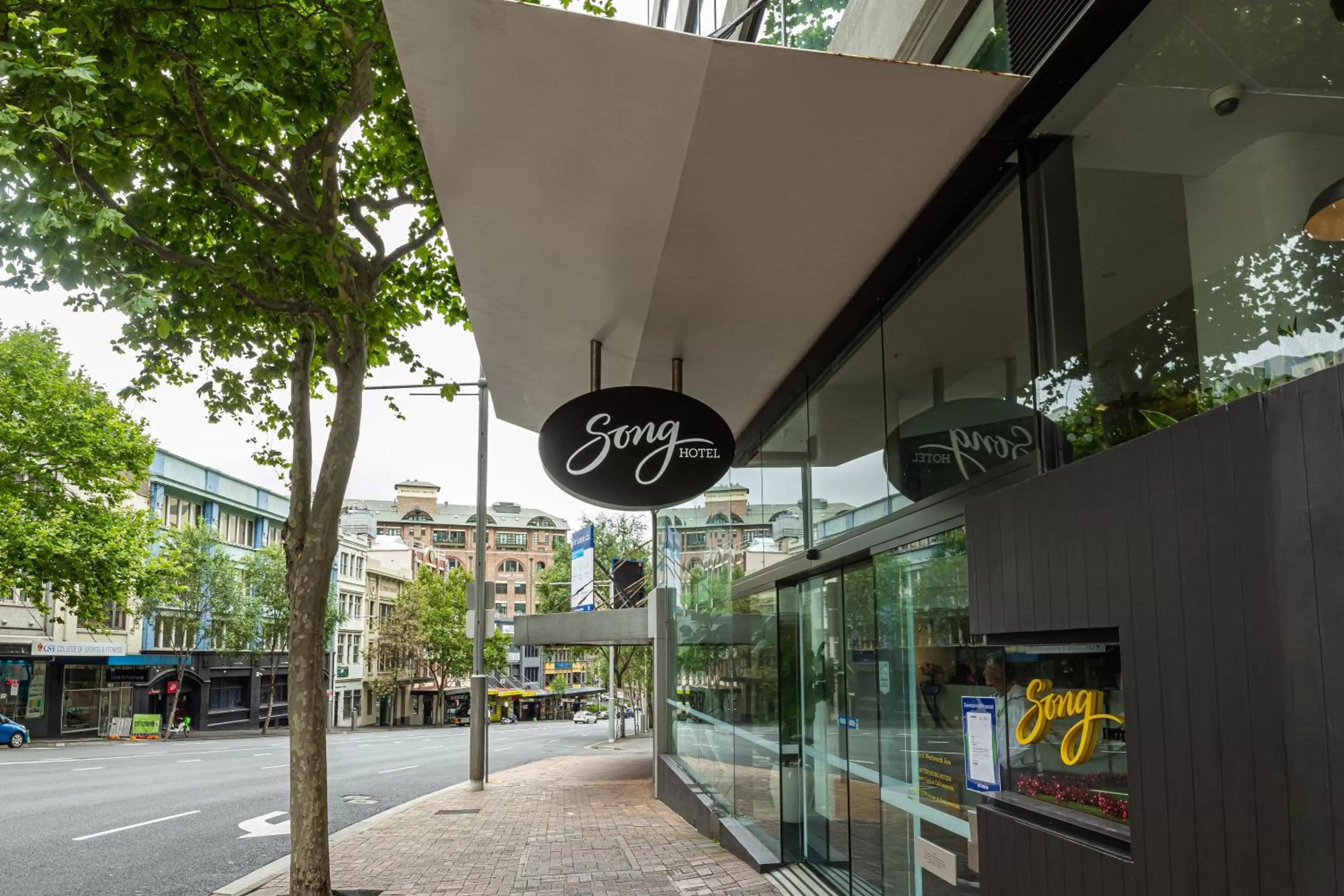 Property building in Song Hotel Sydney