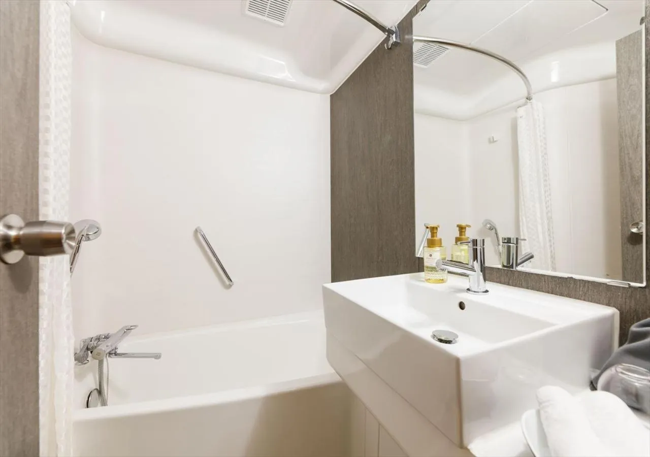 Bathroom in Kanazawa New Grand Hotel Prestige