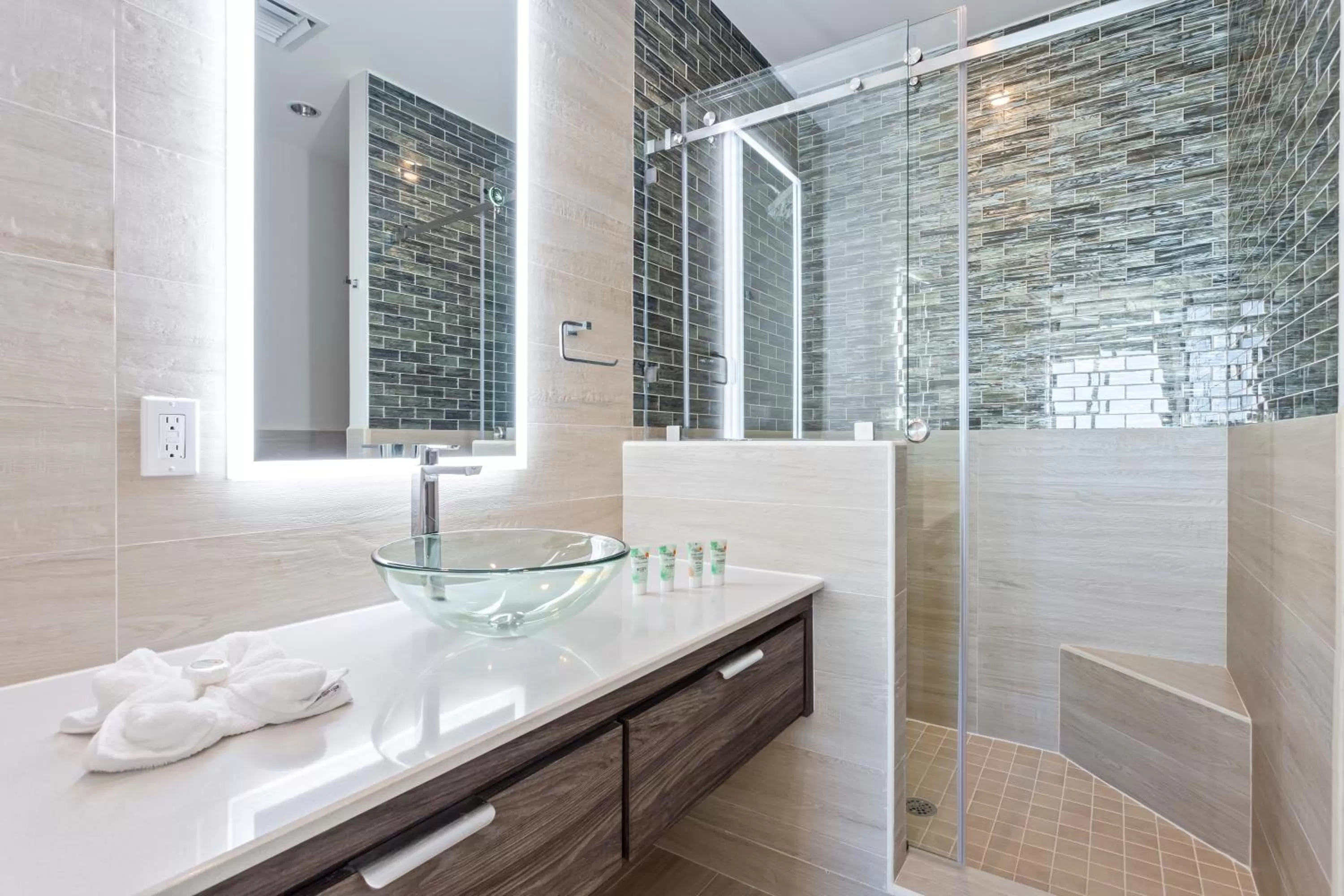 Shower in Sunset Caribe Belize